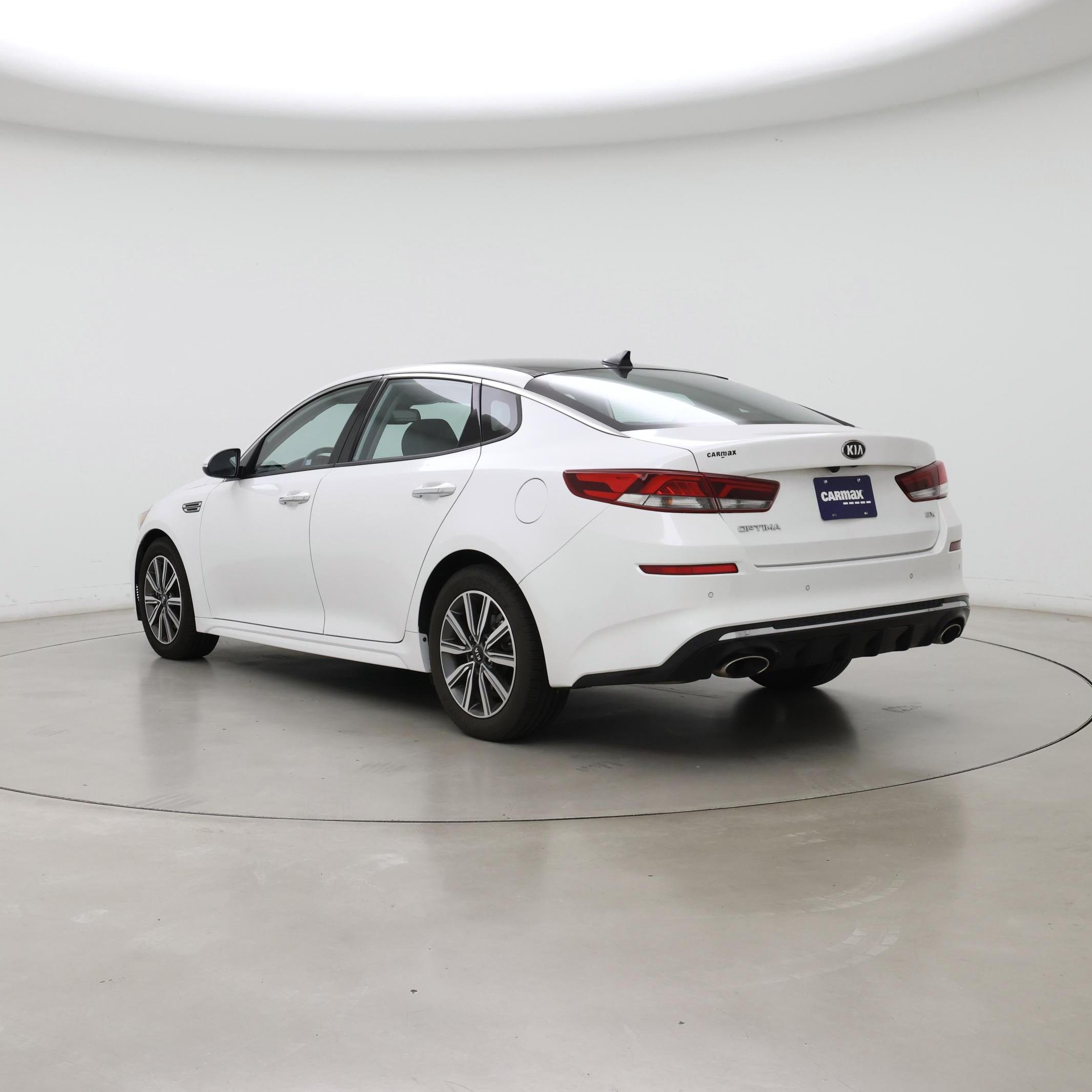 Thumbnail: 2020 Kia Optima - 2