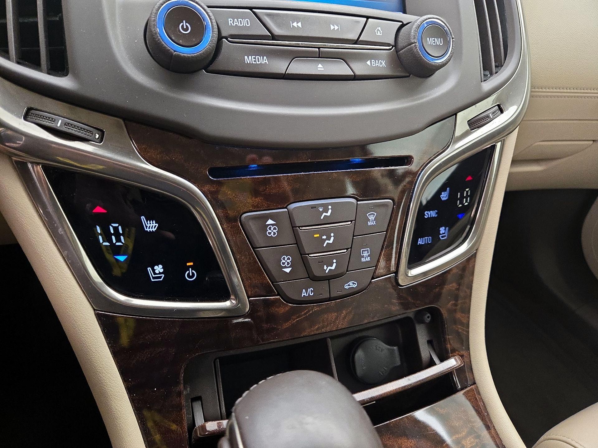 Thumbnail: 2014 Buick LaCrosse - 16
