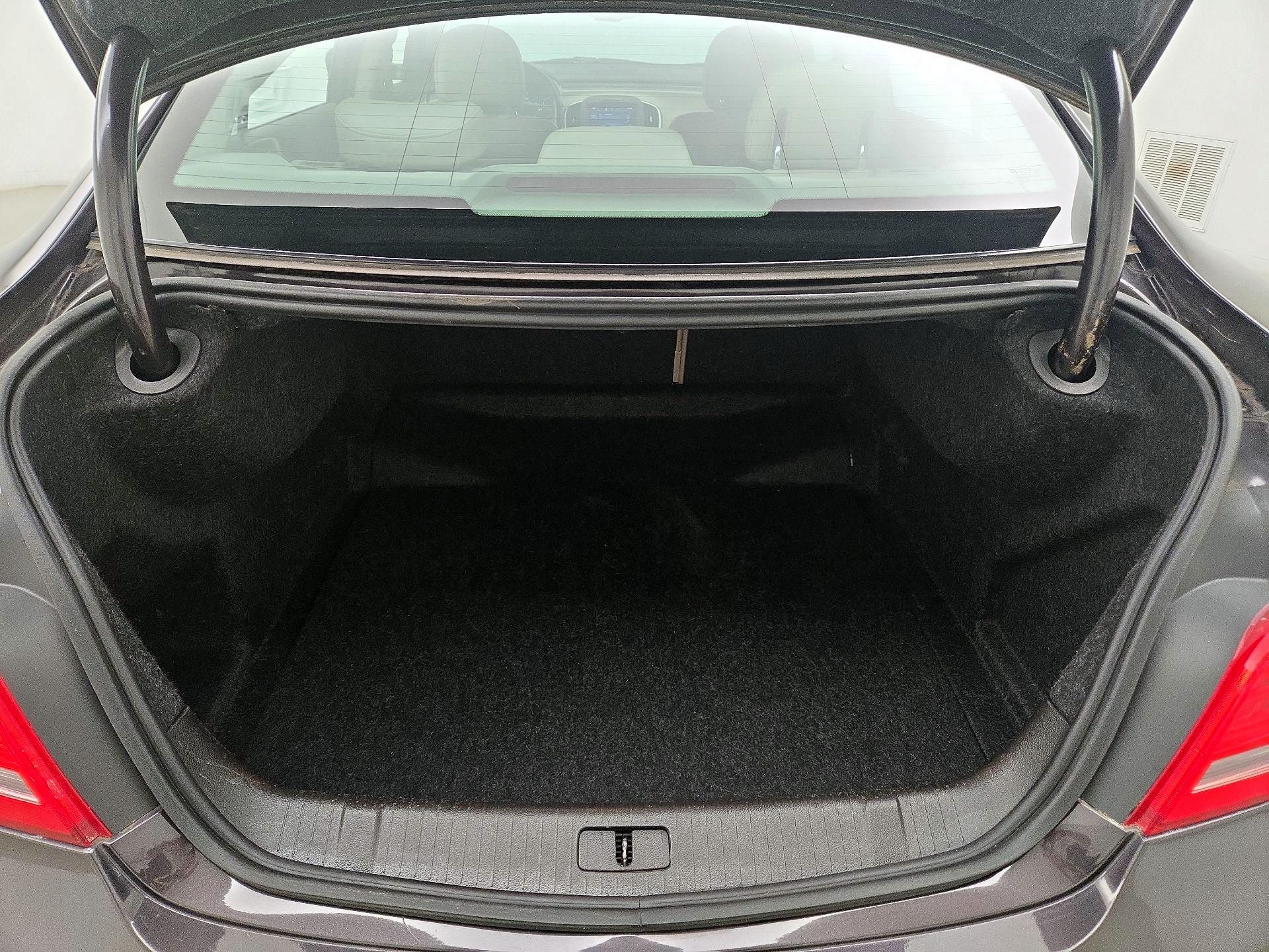 Thumbnail: 2014 Buick LaCrosse - 20