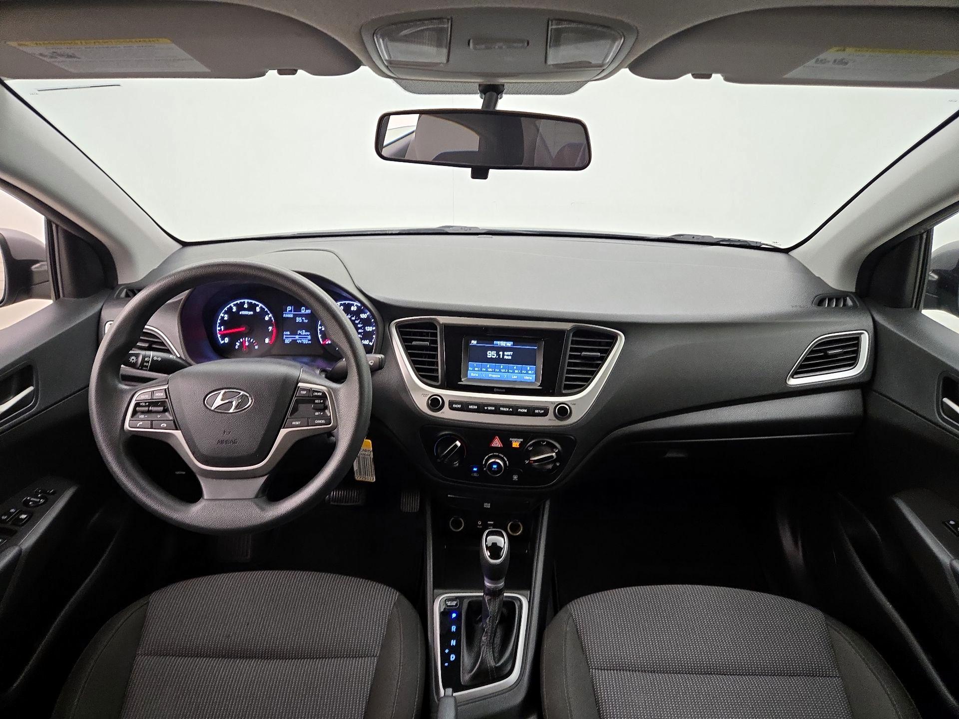 Thumbnail: 2022 Hyundai Accent - 9