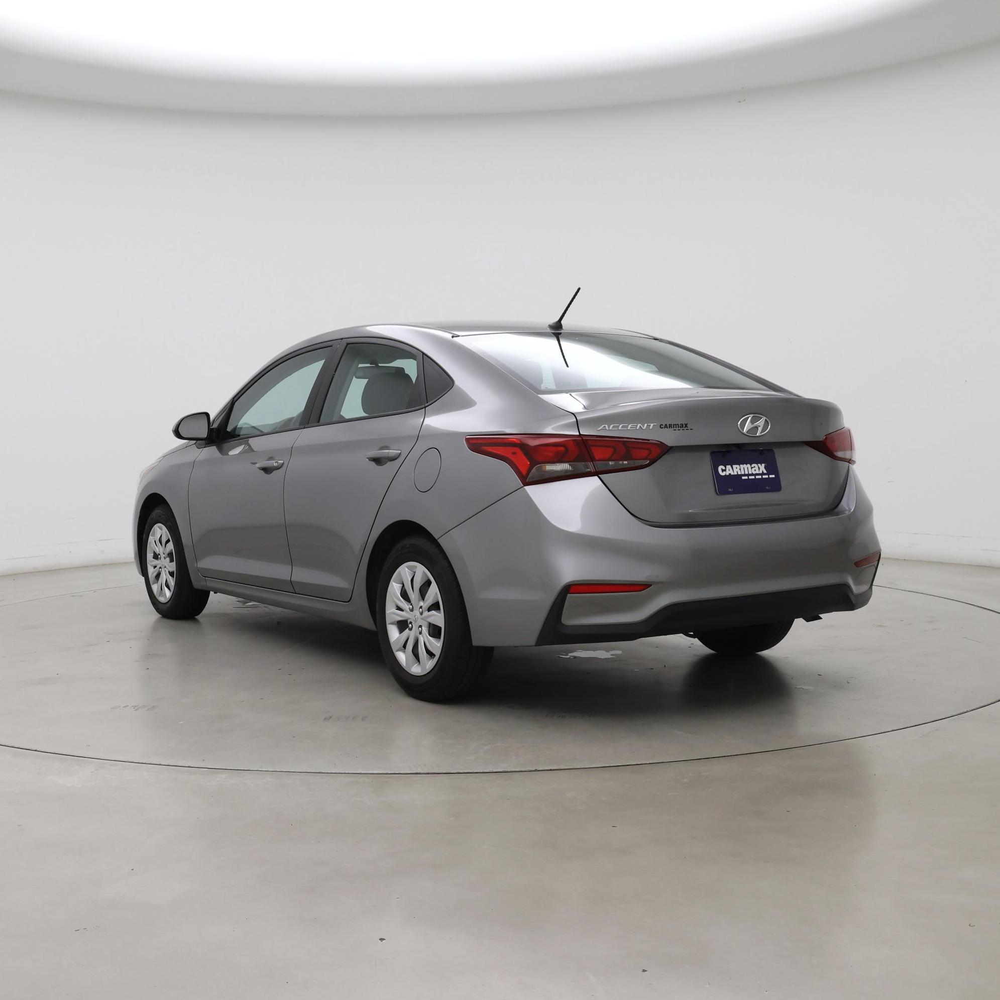 Thumbnail: 2022 Hyundai Accent - 2