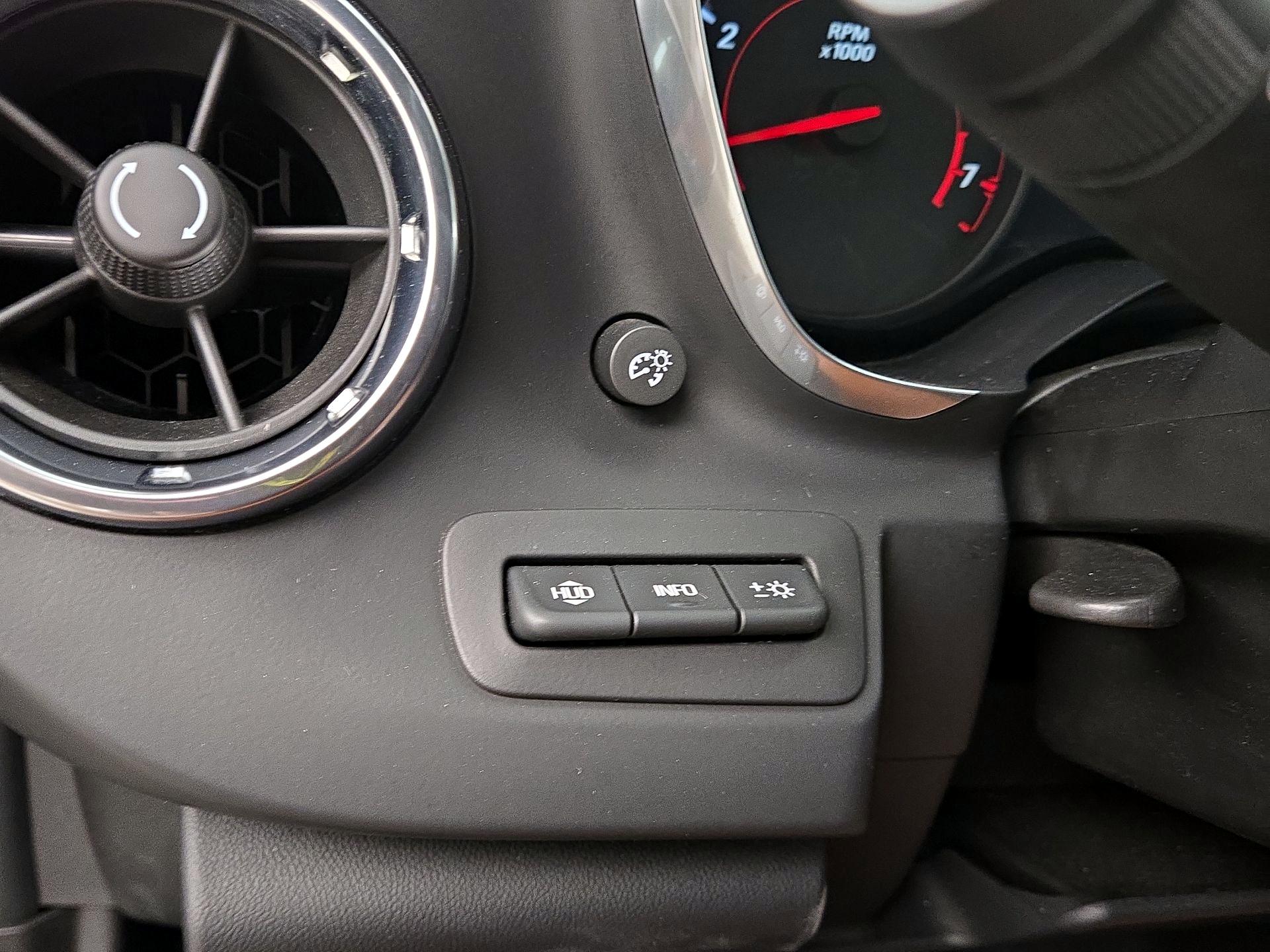 Thumbnail: 2016 Chevrolet Camaro - 13