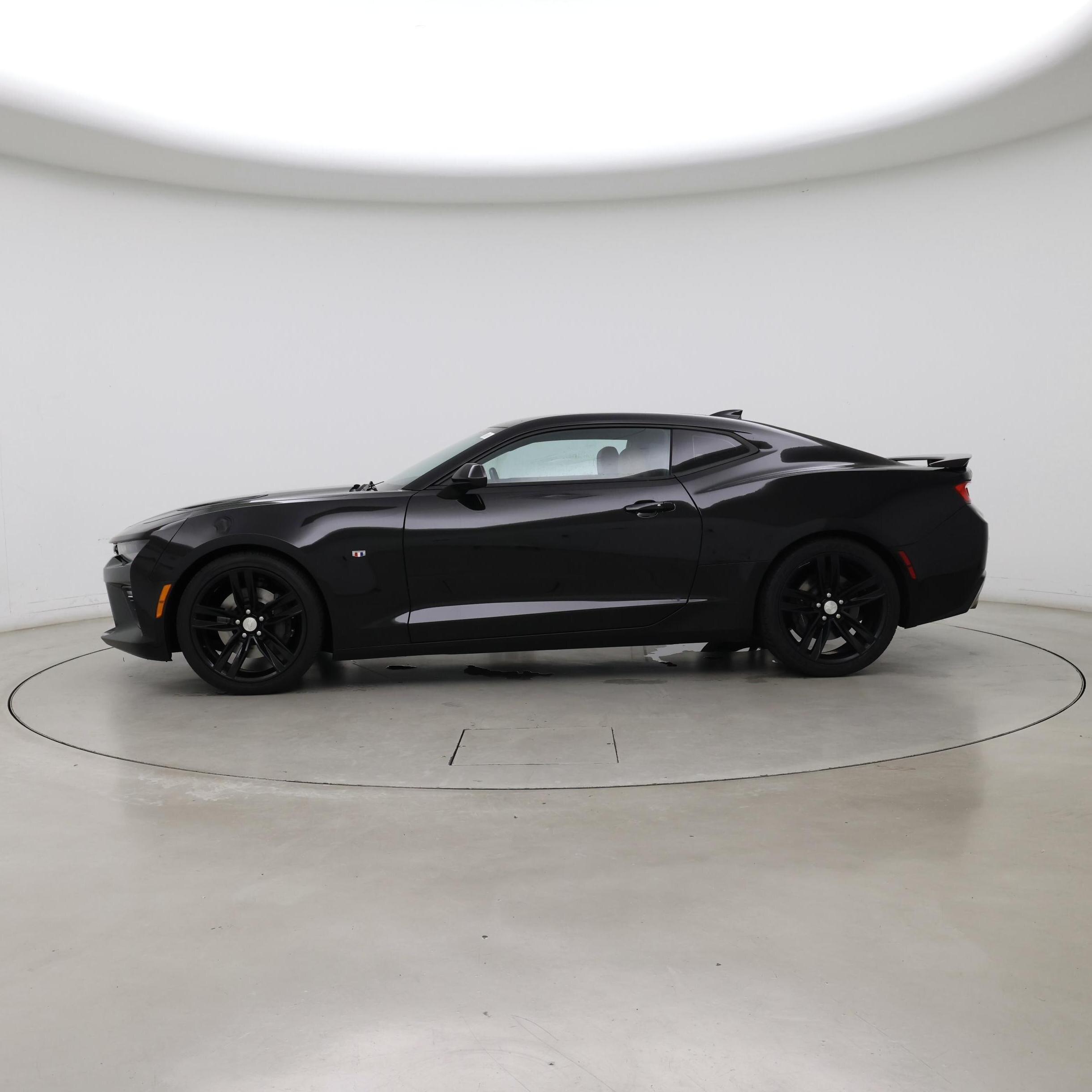 Thumbnail: 2016 Chevrolet Camaro - 3