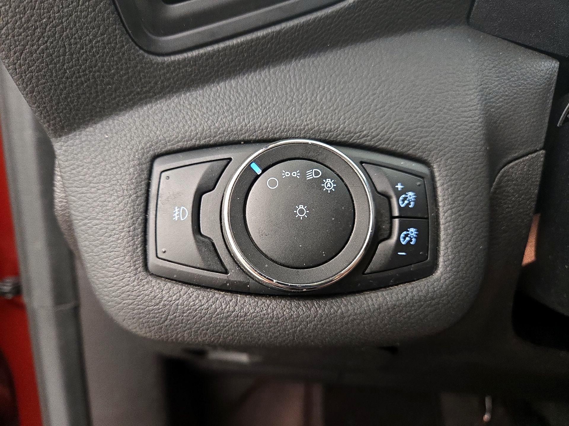 Thumbnail: 2014 Ford Escape - 13