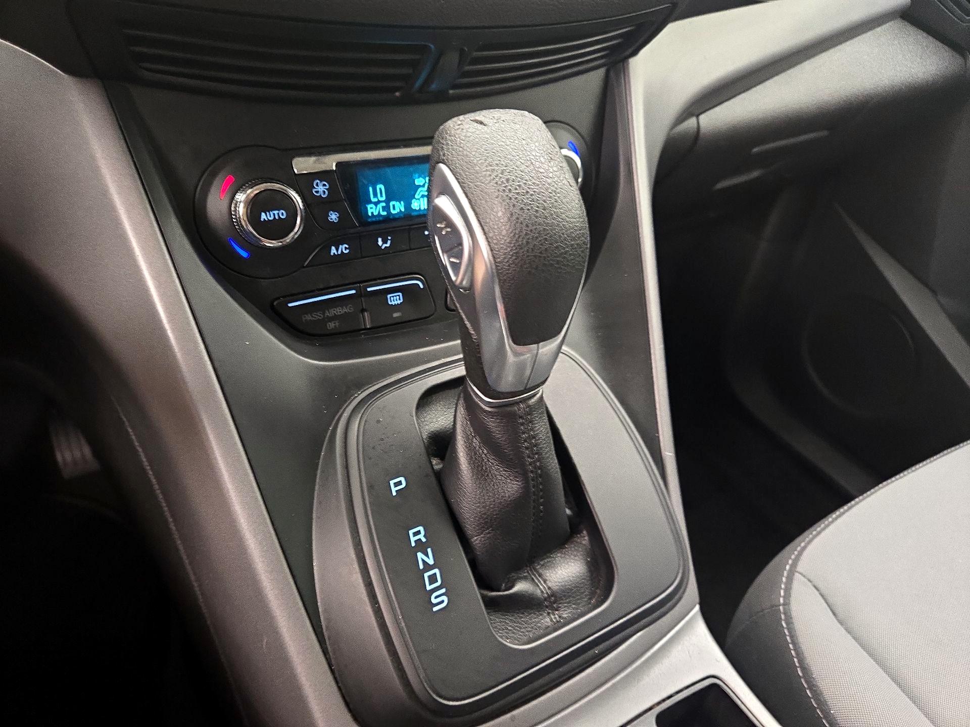Thumbnail: 2014 Ford Escape - 17