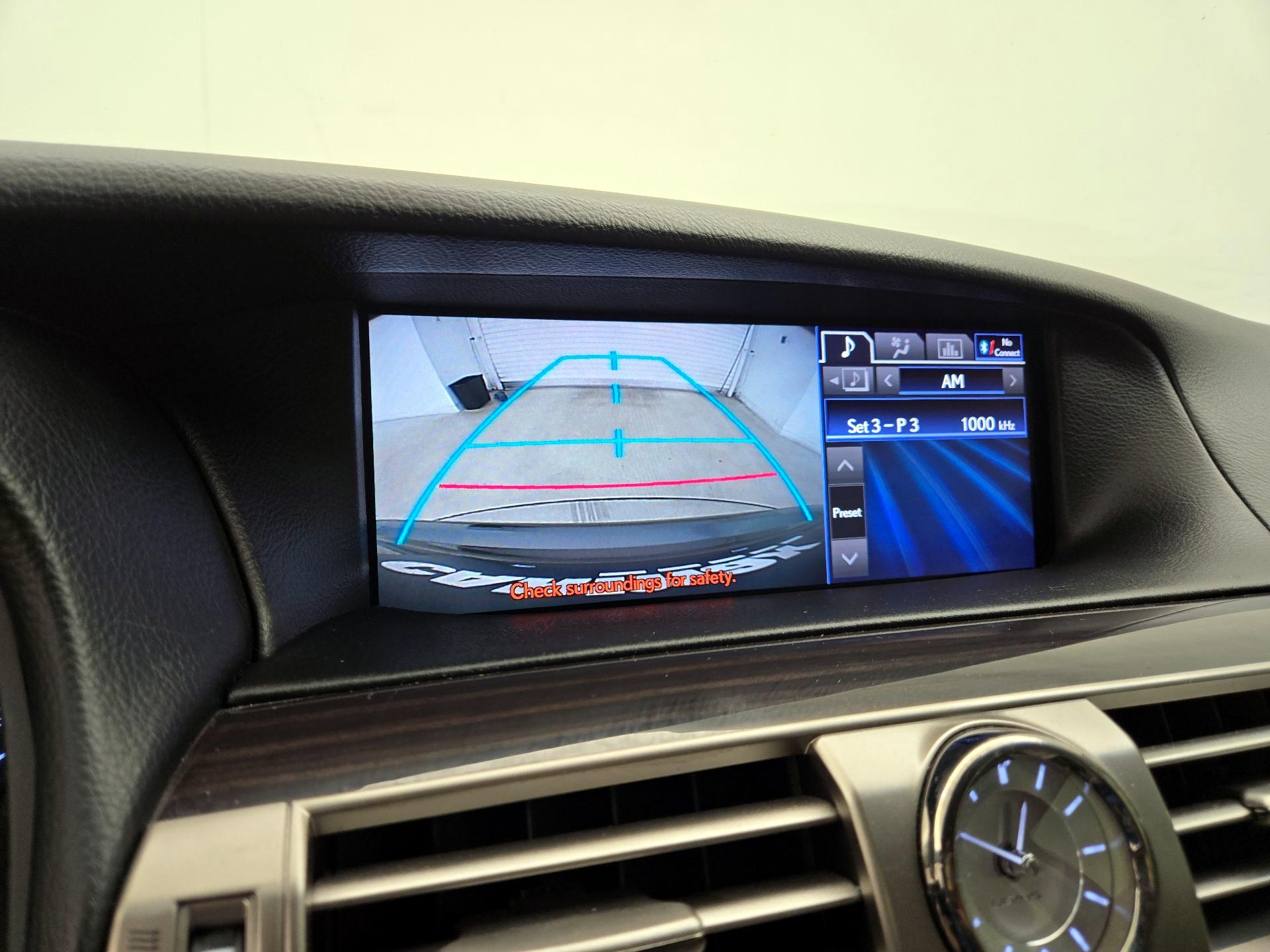 Thumbnail: 2014 Lexus LS - 15