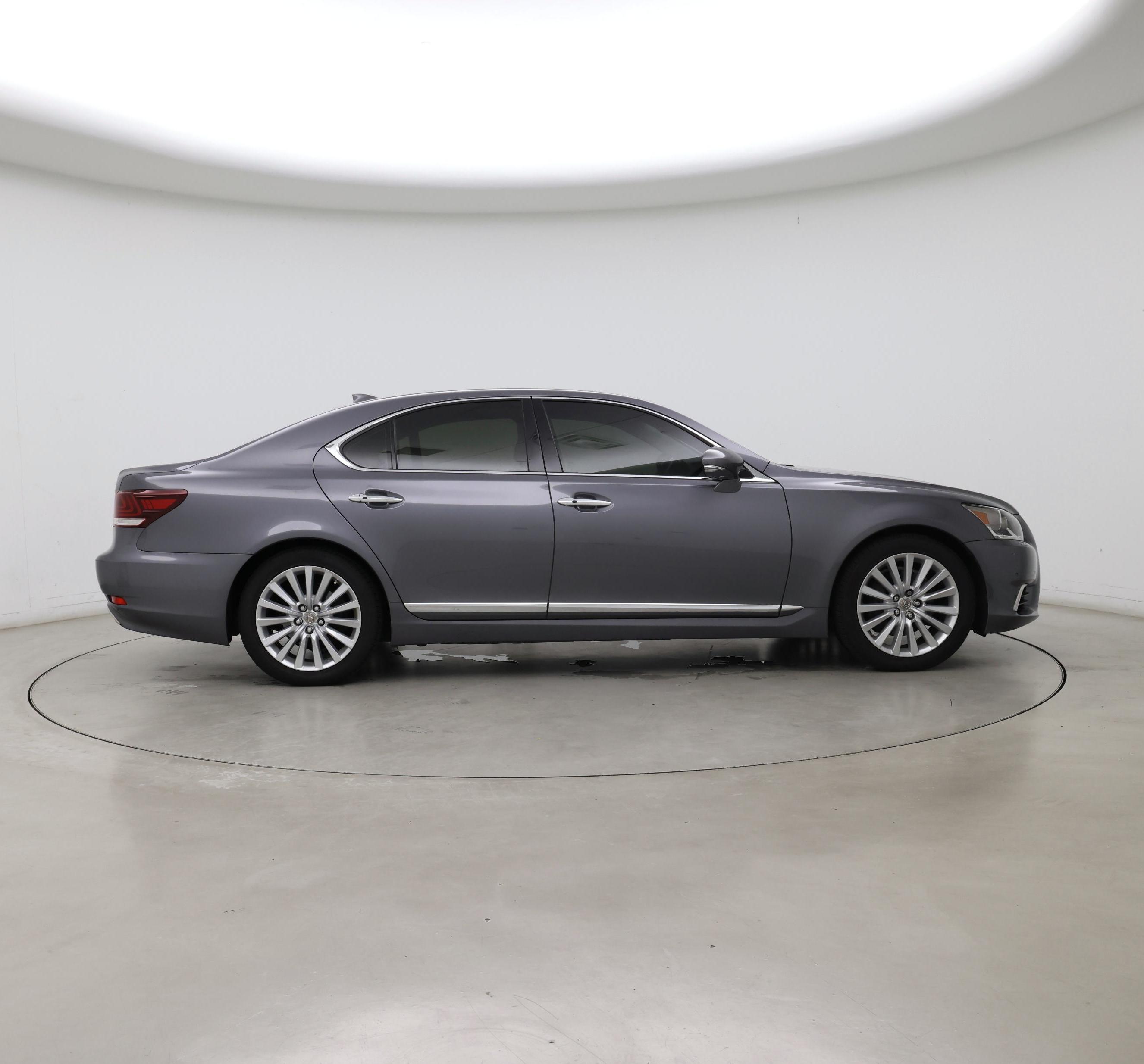 Thumbnail: 2014 Lexus LS - 7