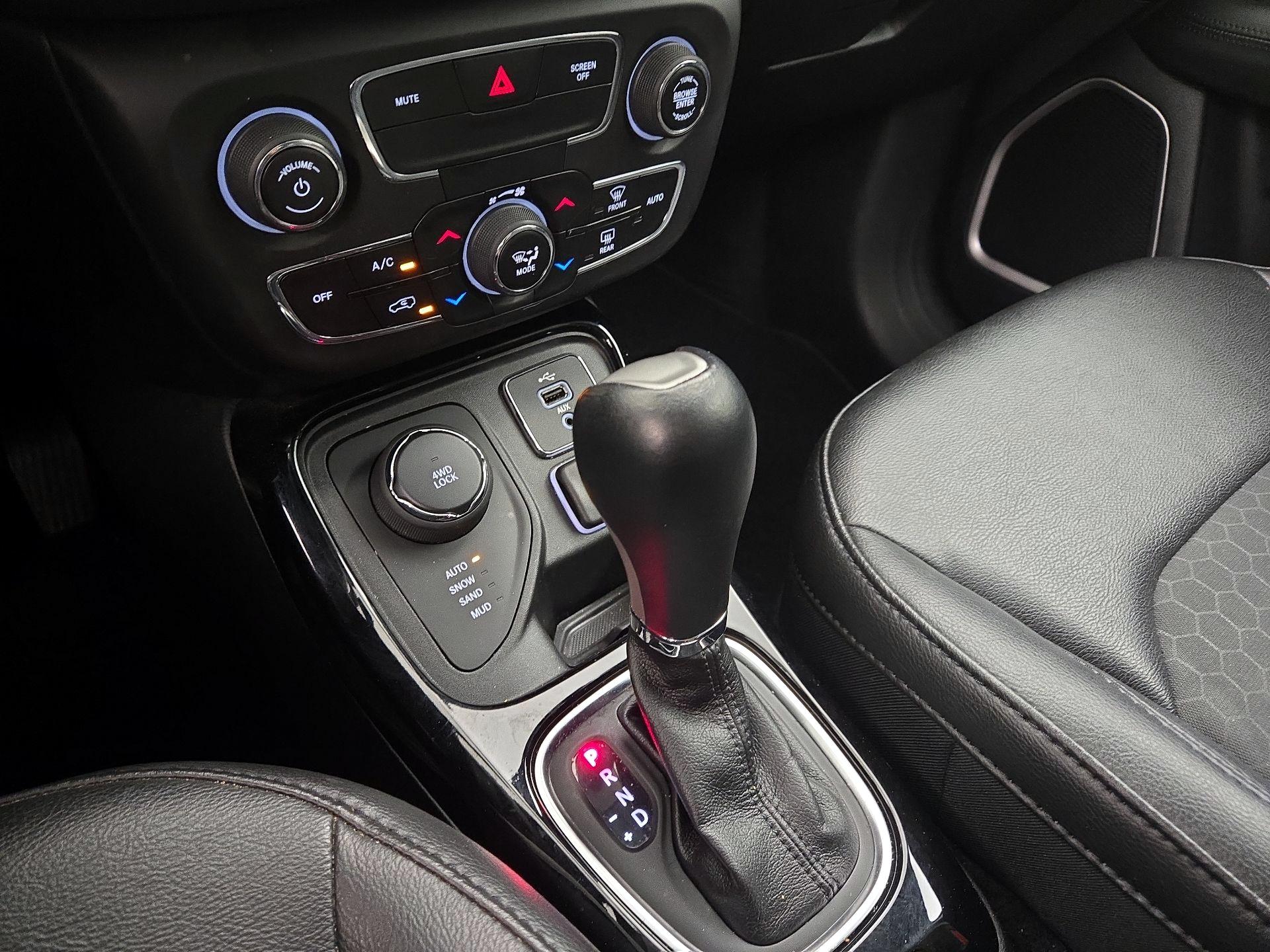 Thumbnail: 2018 Jeep Compass - 17