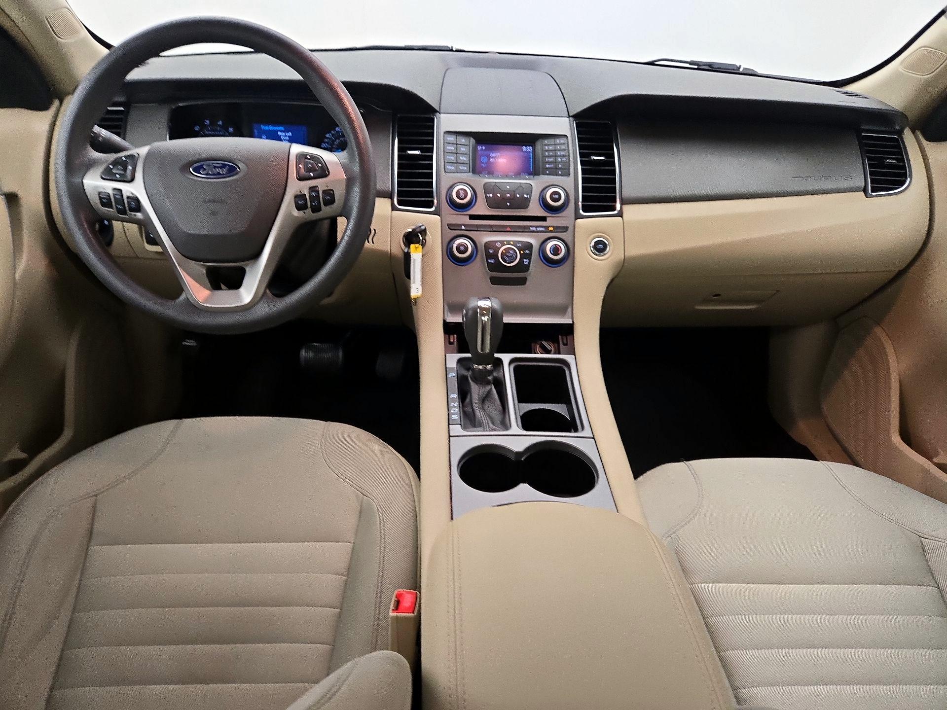 Thumbnail: 2015 Ford Taurus - 9