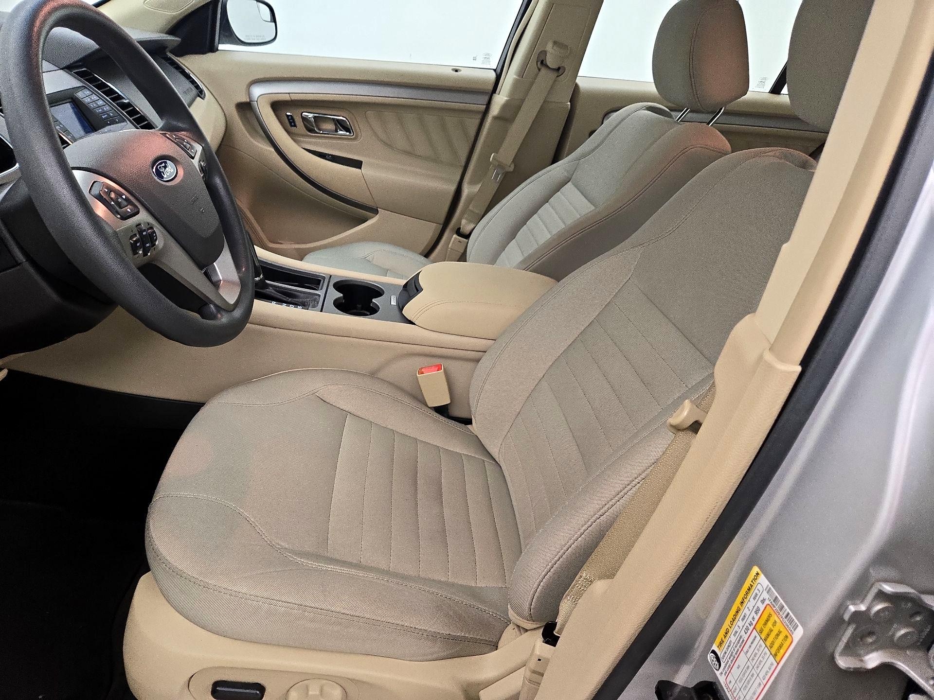 Thumbnail: 2015 Ford Taurus - 11