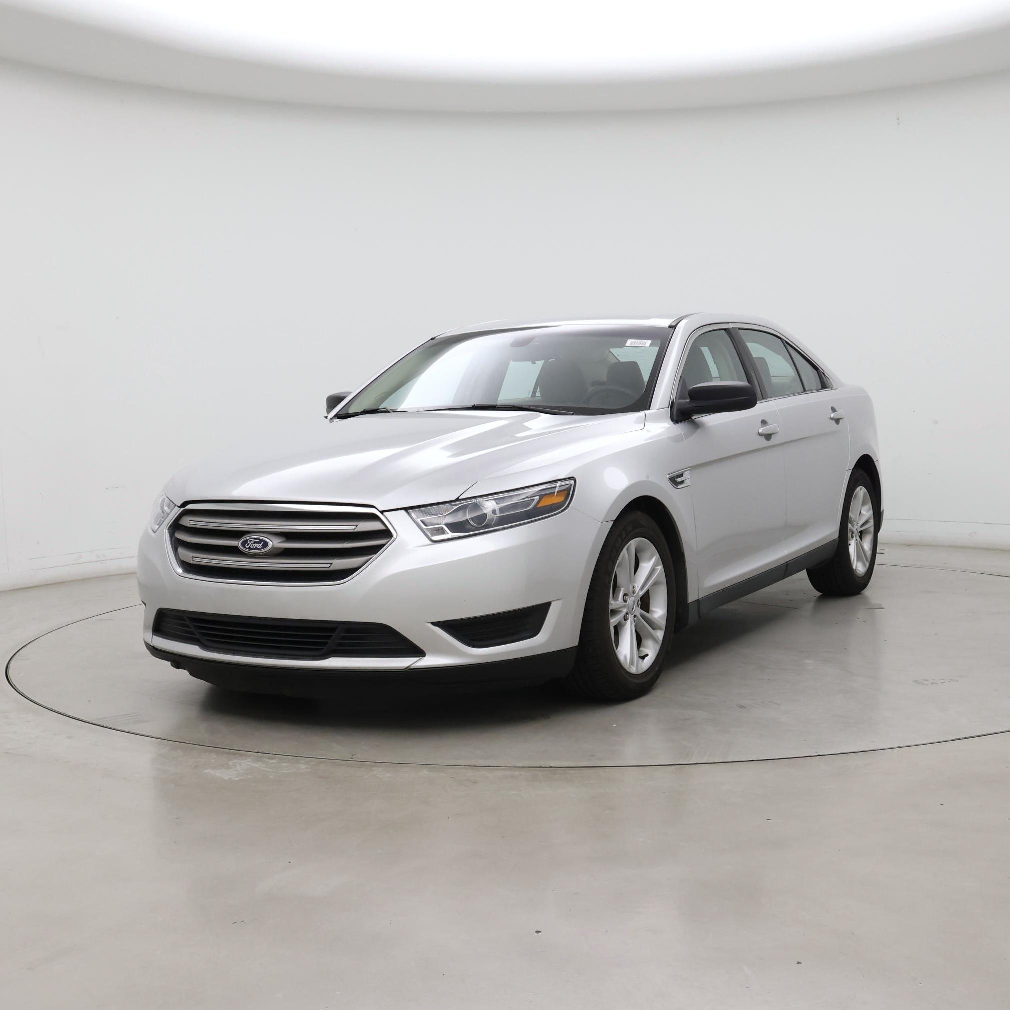 Thumbnail: 2015 Ford Taurus - 4