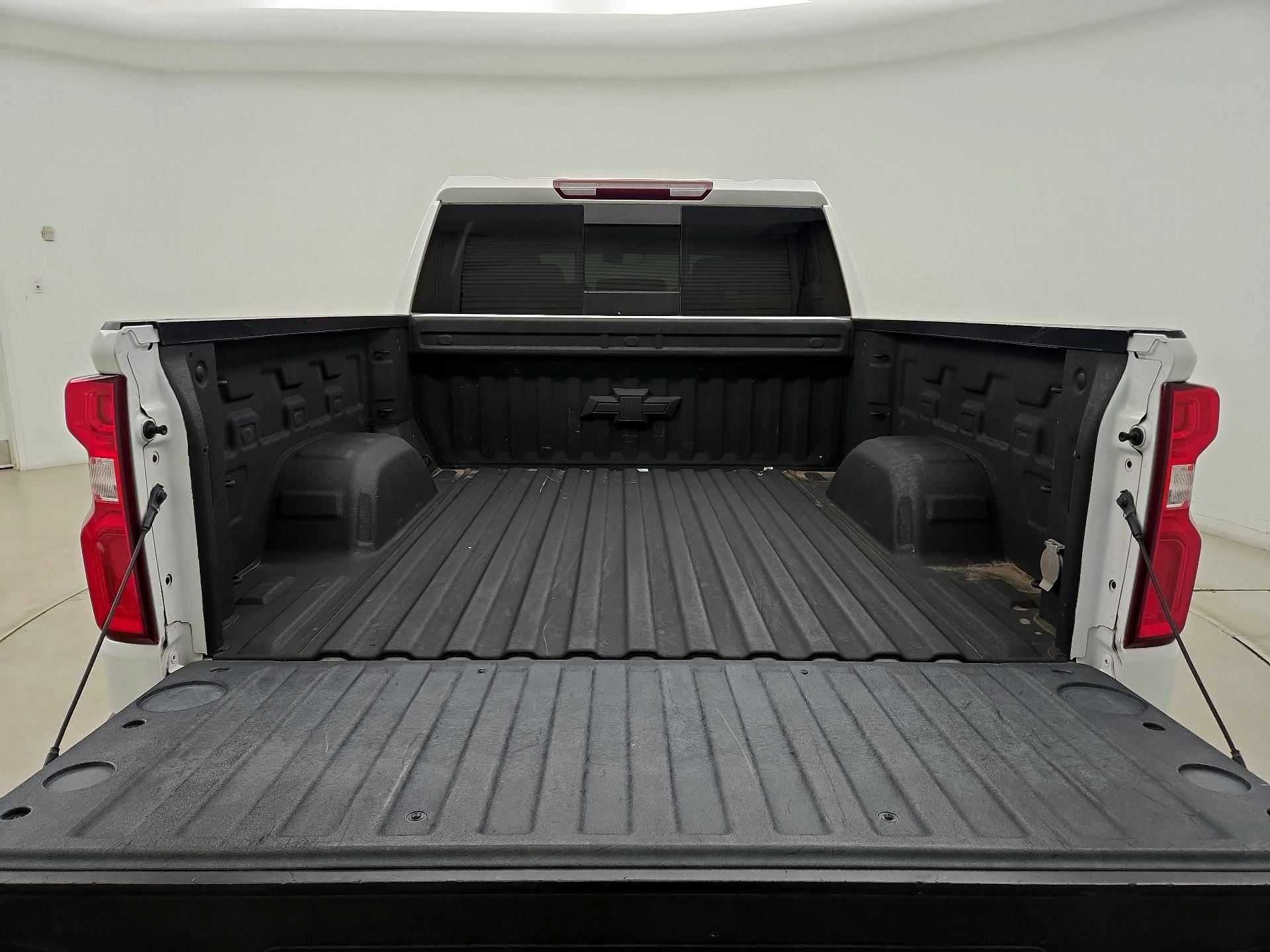 Thumbnail: 2021 Chevrolet Silverado 1500 - 20