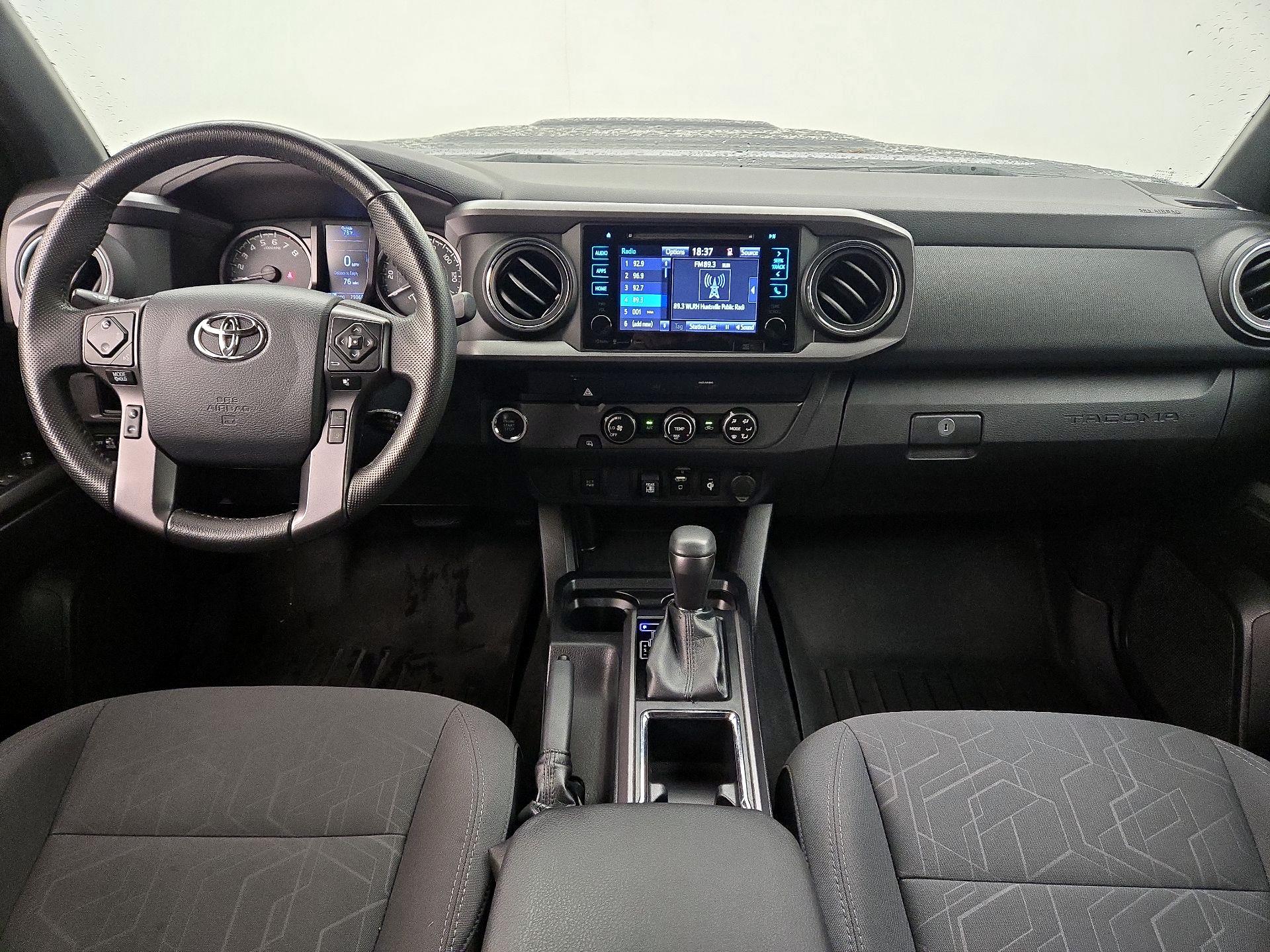 Thumbnail: 2019 Toyota Tacoma - 9