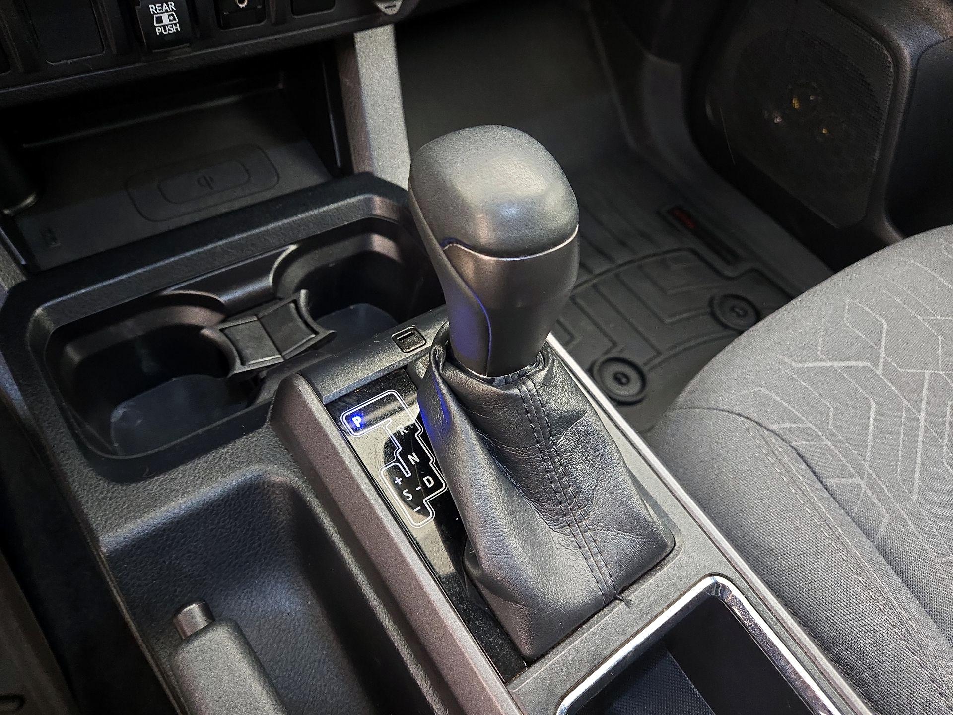 Thumbnail: 2019 Toyota Tacoma - 17