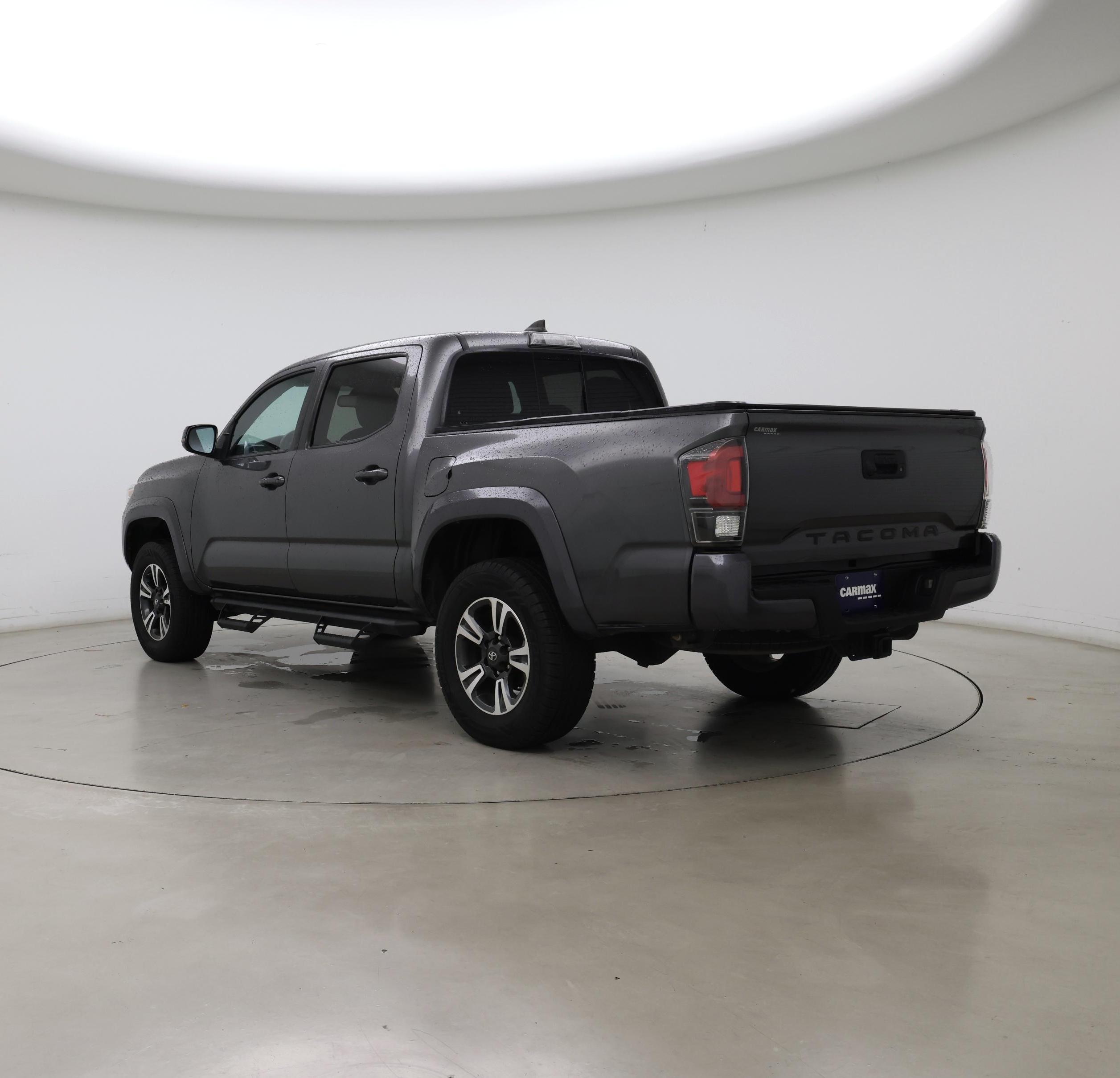 Thumbnail: 2019 Toyota Tacoma - 2