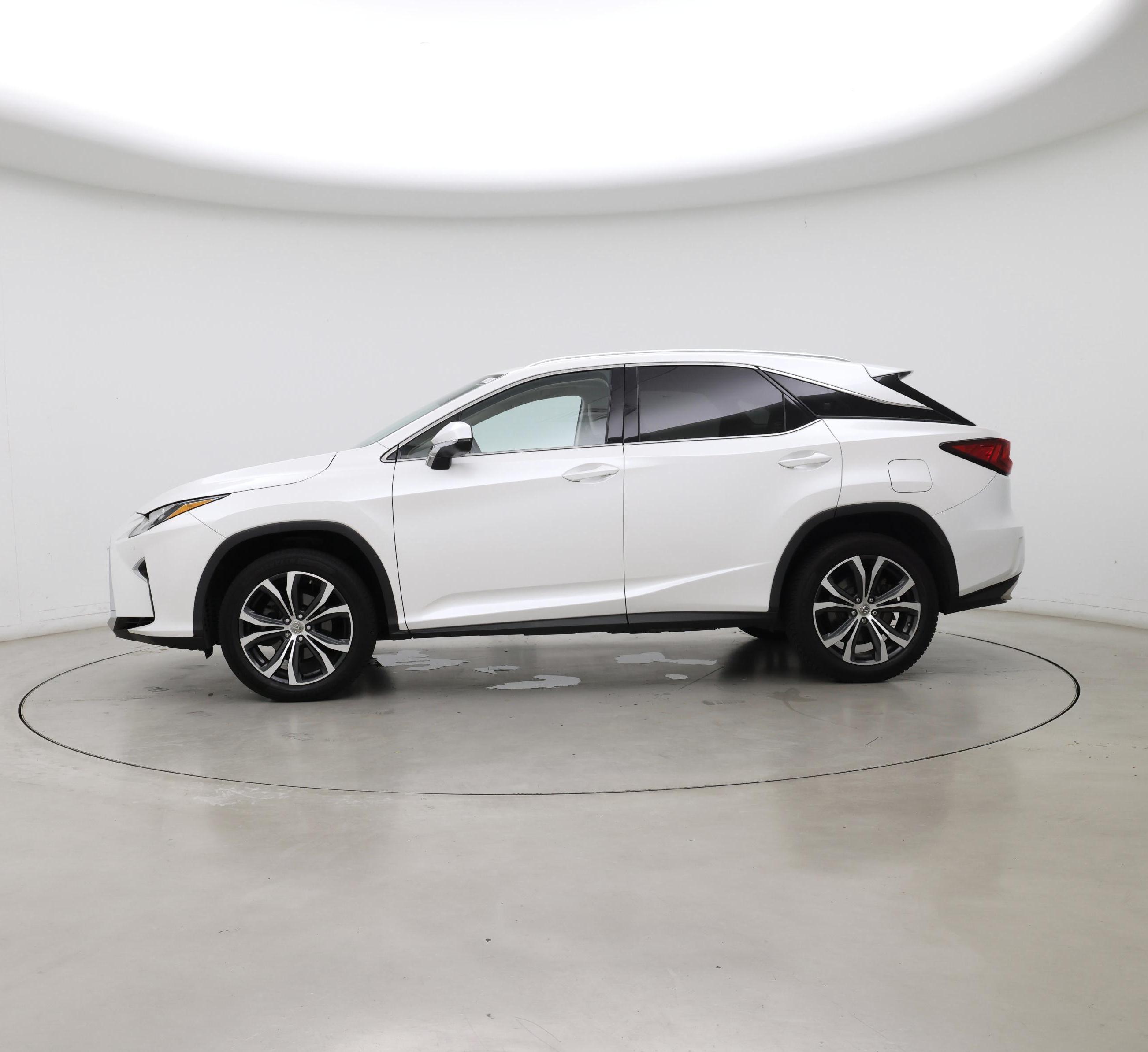 Thumbnail: 2017 Lexus RX - 3