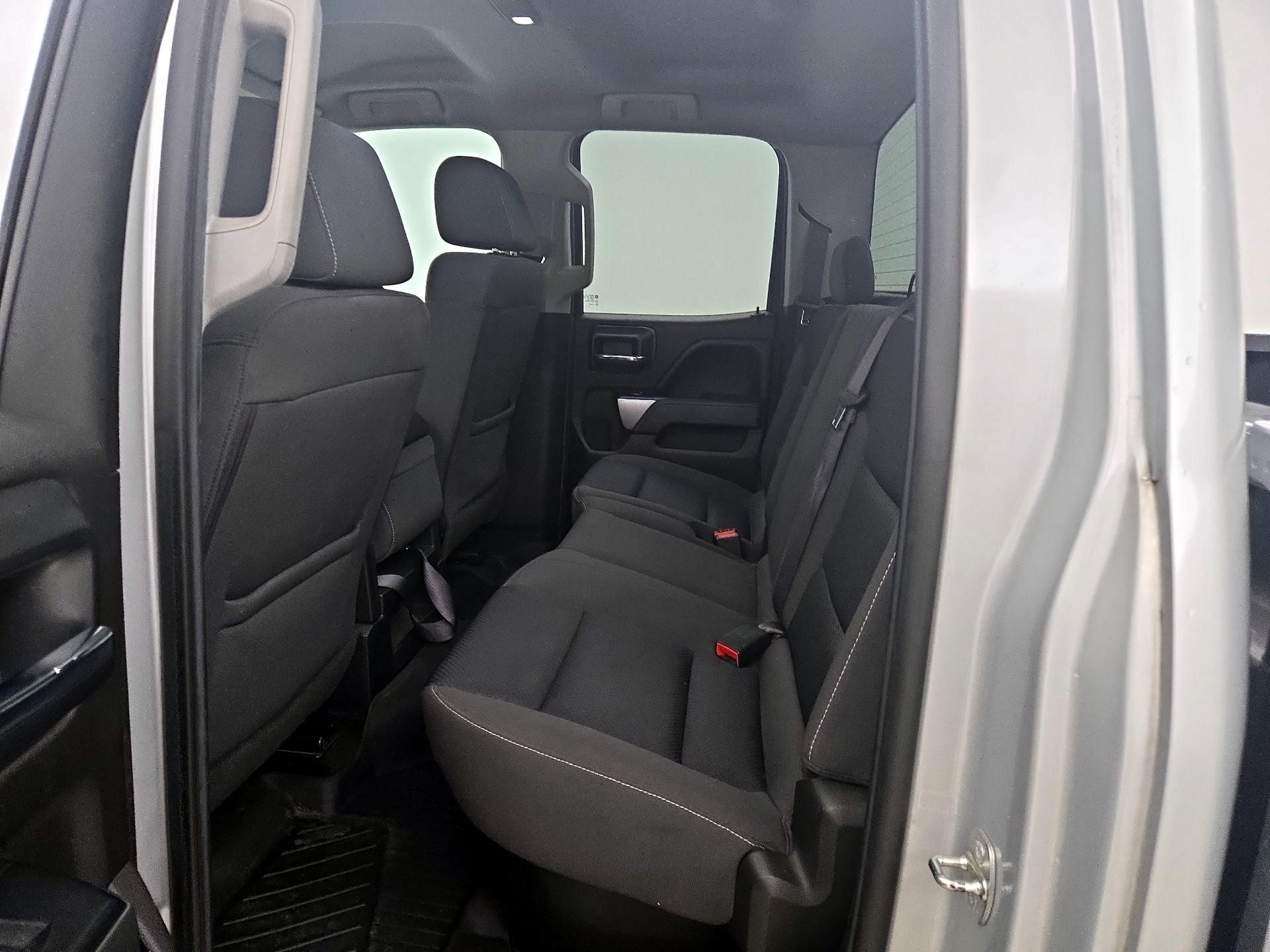 Thumbnail: 2017 Chevrolet Silverado 1500 - 18