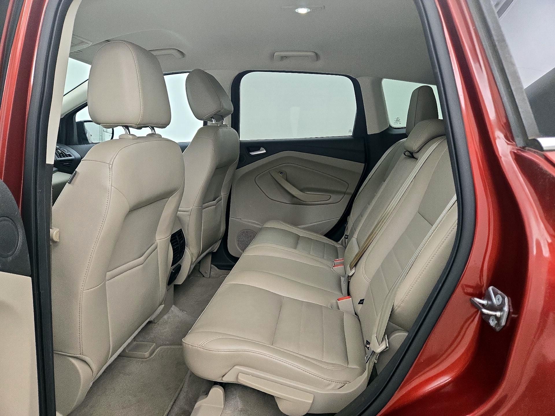 Thumbnail: 2015 Ford Escape - 19