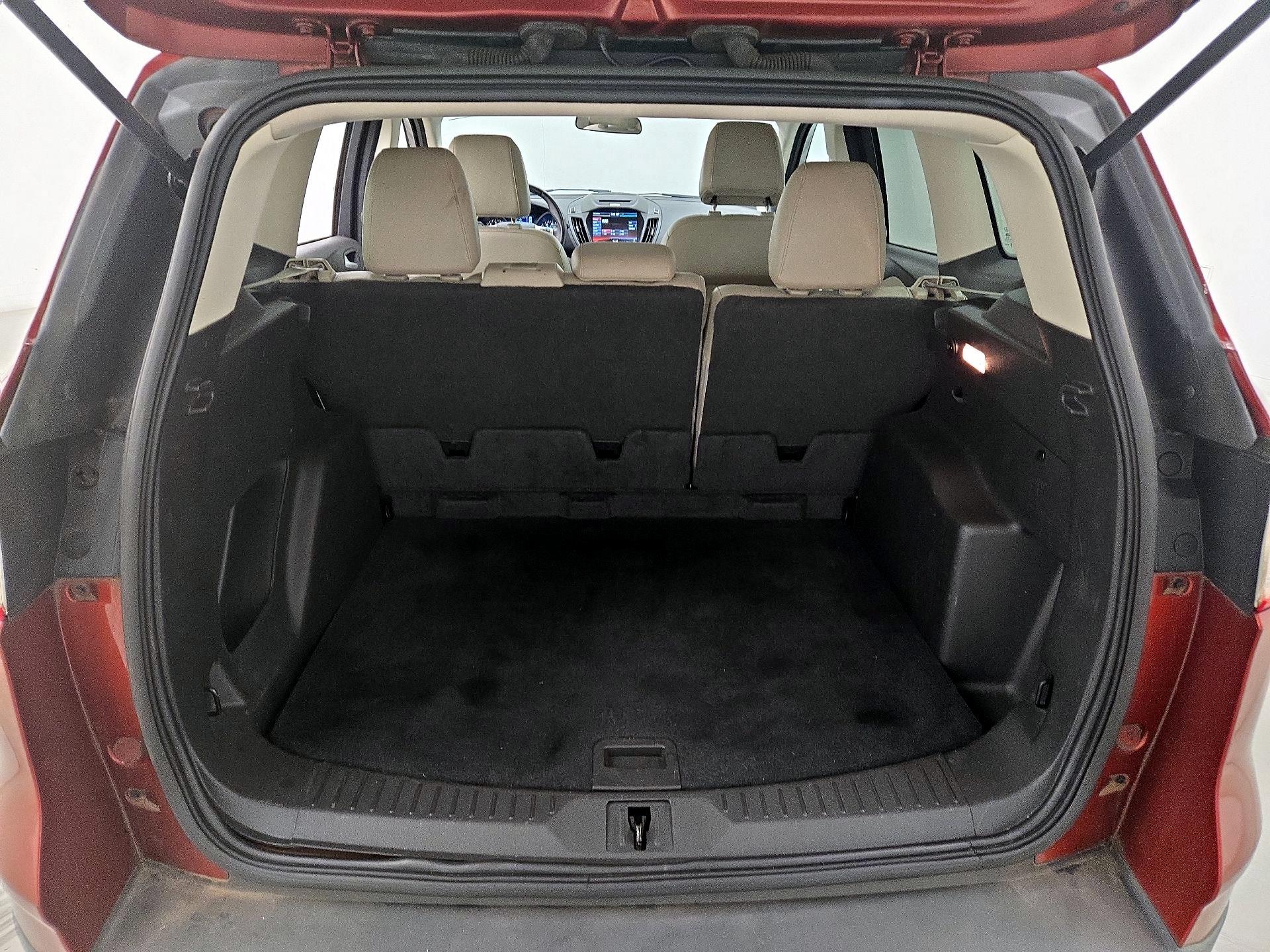 Thumbnail: 2015 Ford Escape - 20