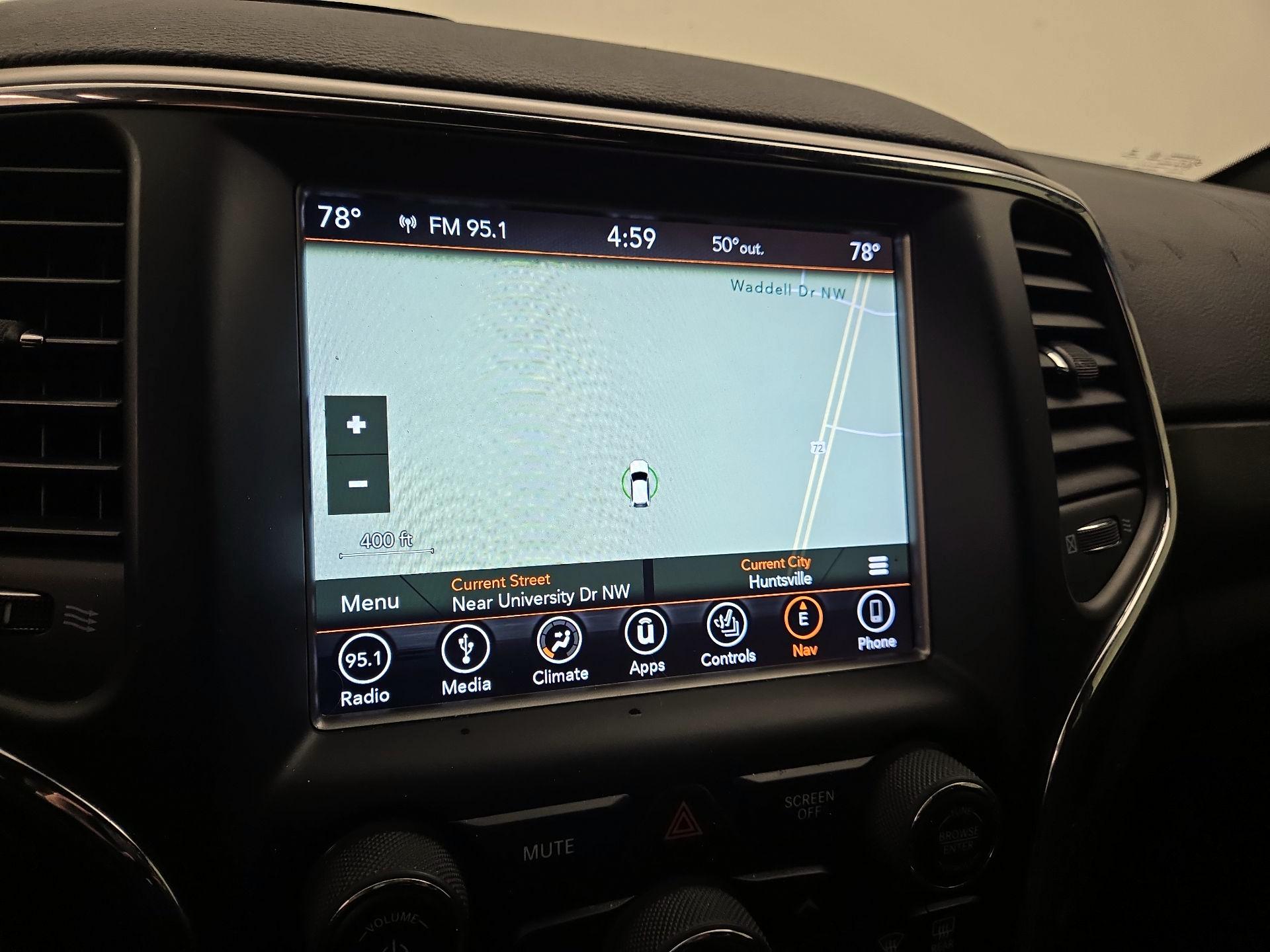 Thumbnail: 2018 Jeep Grand Cherokee - 14