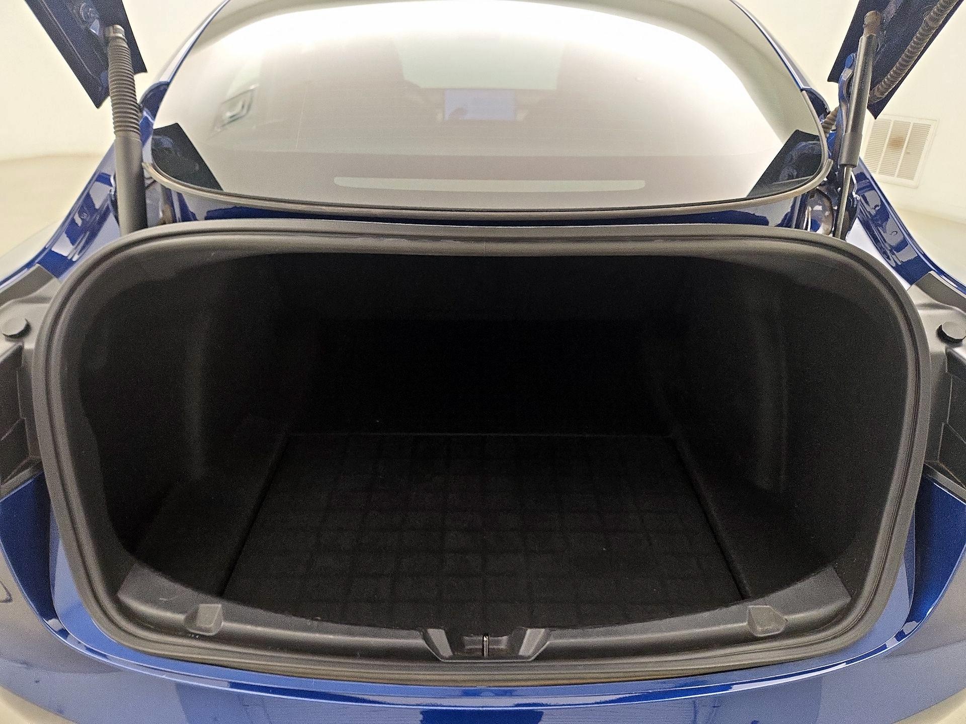 Thumbnail: 2021 Tesla Model 3 - 19