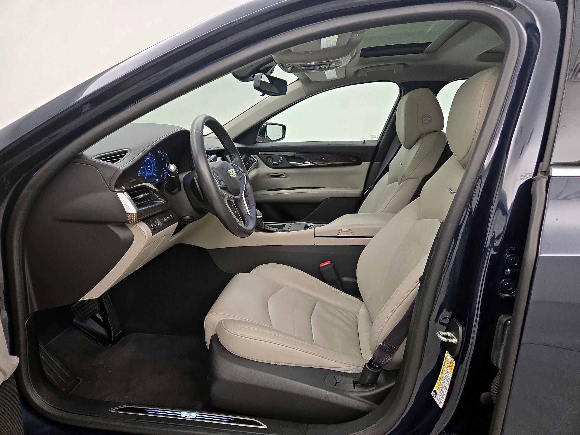 Thumbnail: 2017 Cadillac CT6 - 11