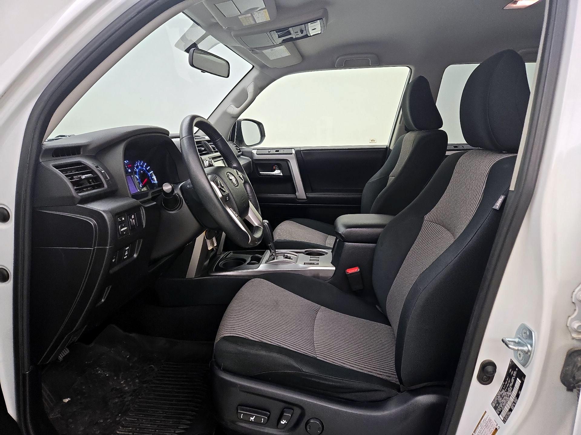 Thumbnail: 2019 Toyota 4Runner - 11