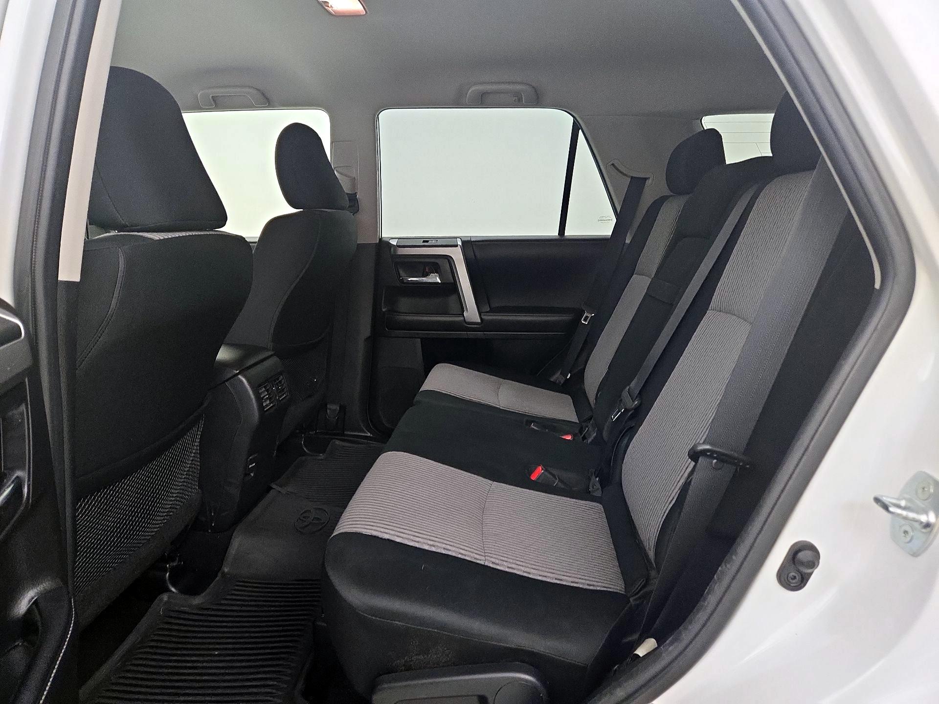 Thumbnail: 2019 Toyota 4Runner - 19