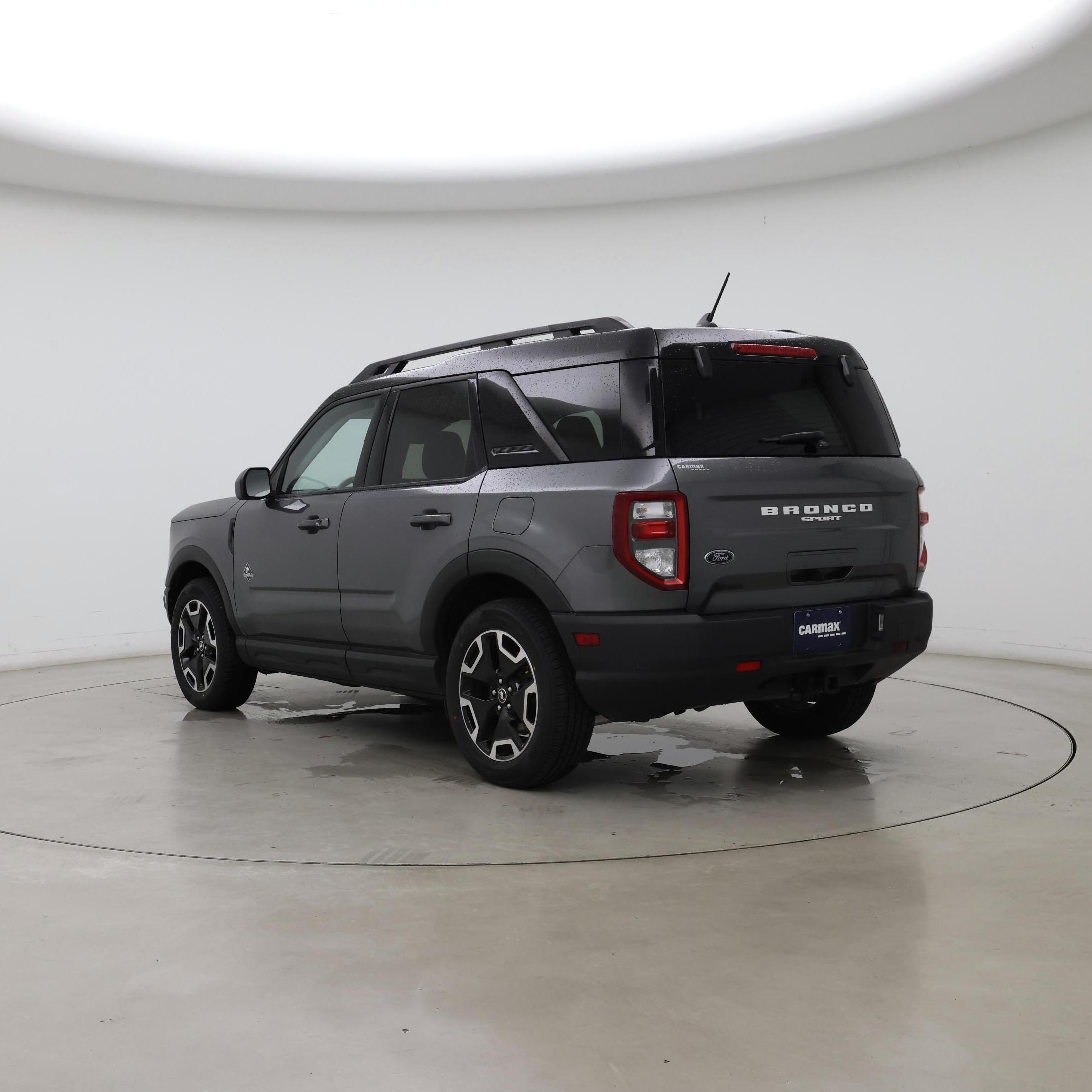 Thumbnail: 2022 Ford Bronco Sport - 2