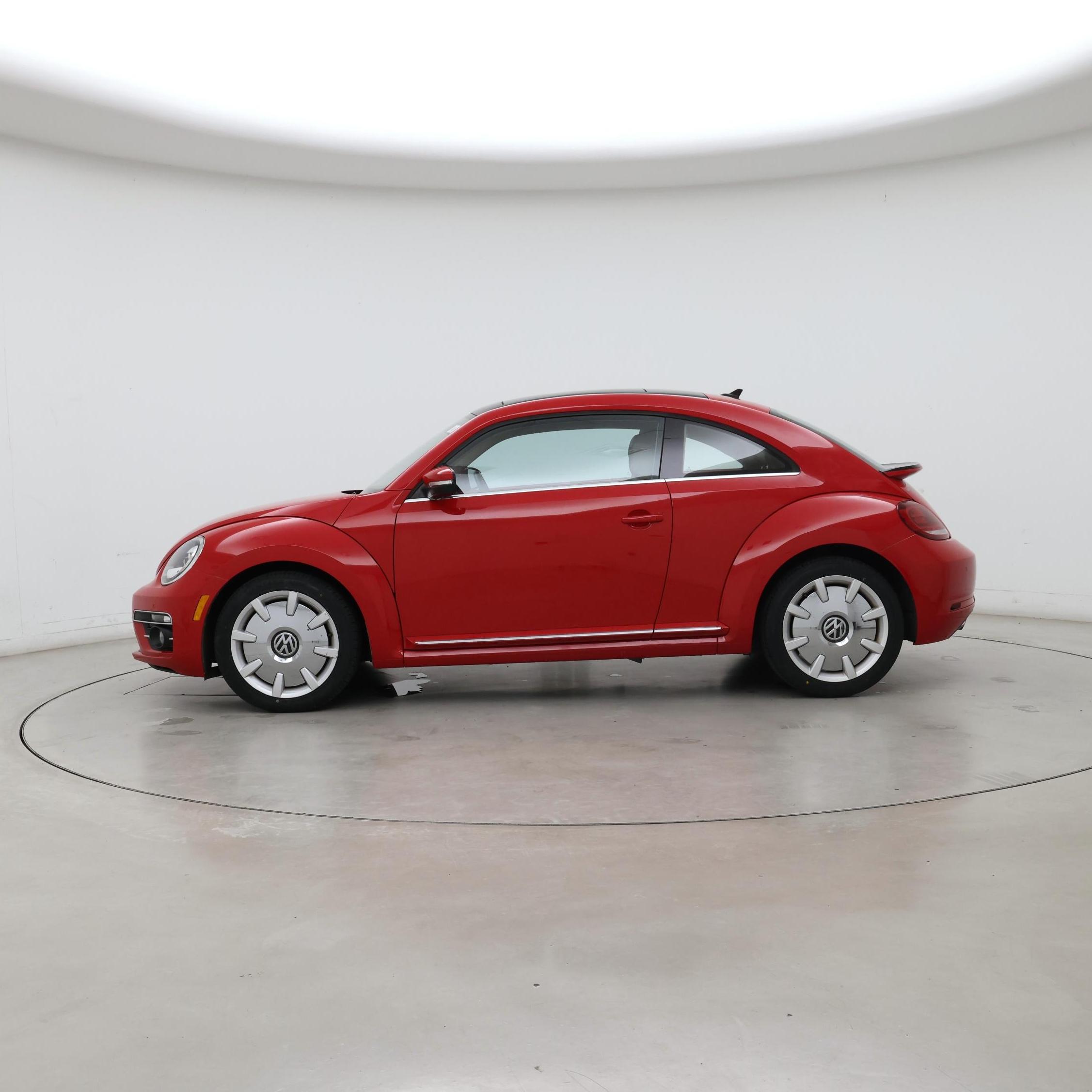 Thumbnail: 2019 Volkswagen Beetle - 3