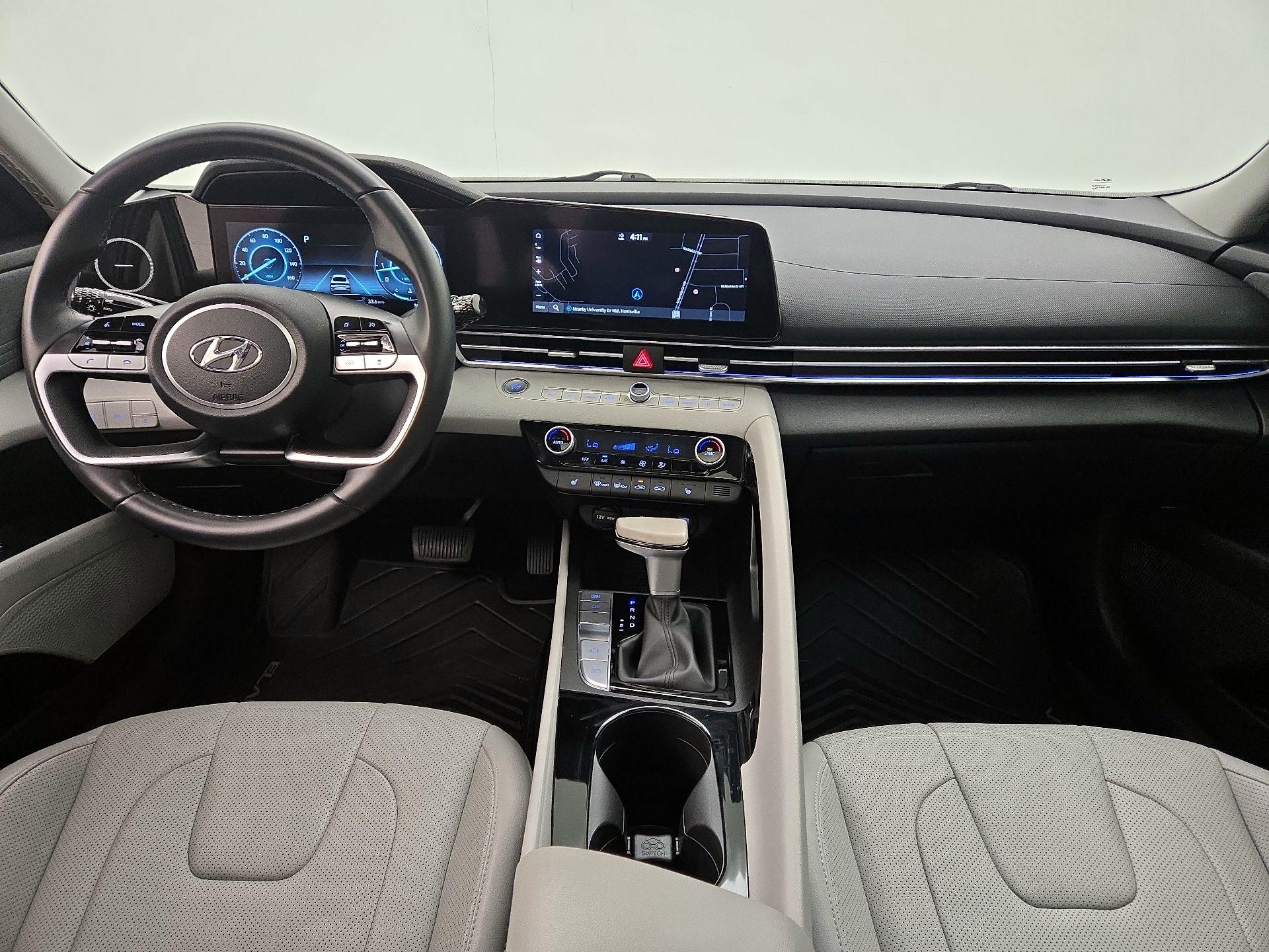 Thumbnail: 2023 Hyundai Elantra - 9