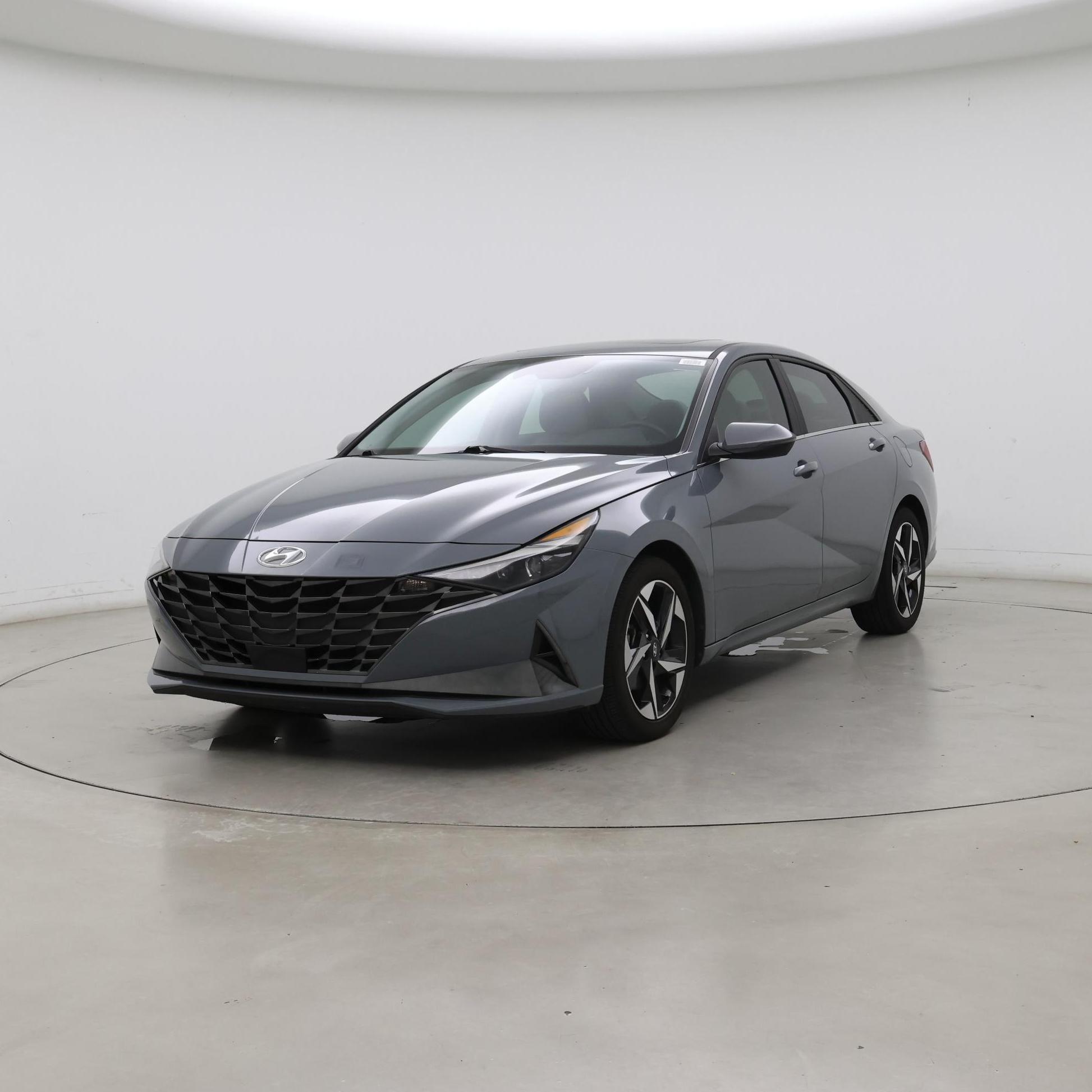 Thumbnail: 2023 Hyundai Elantra - 4
