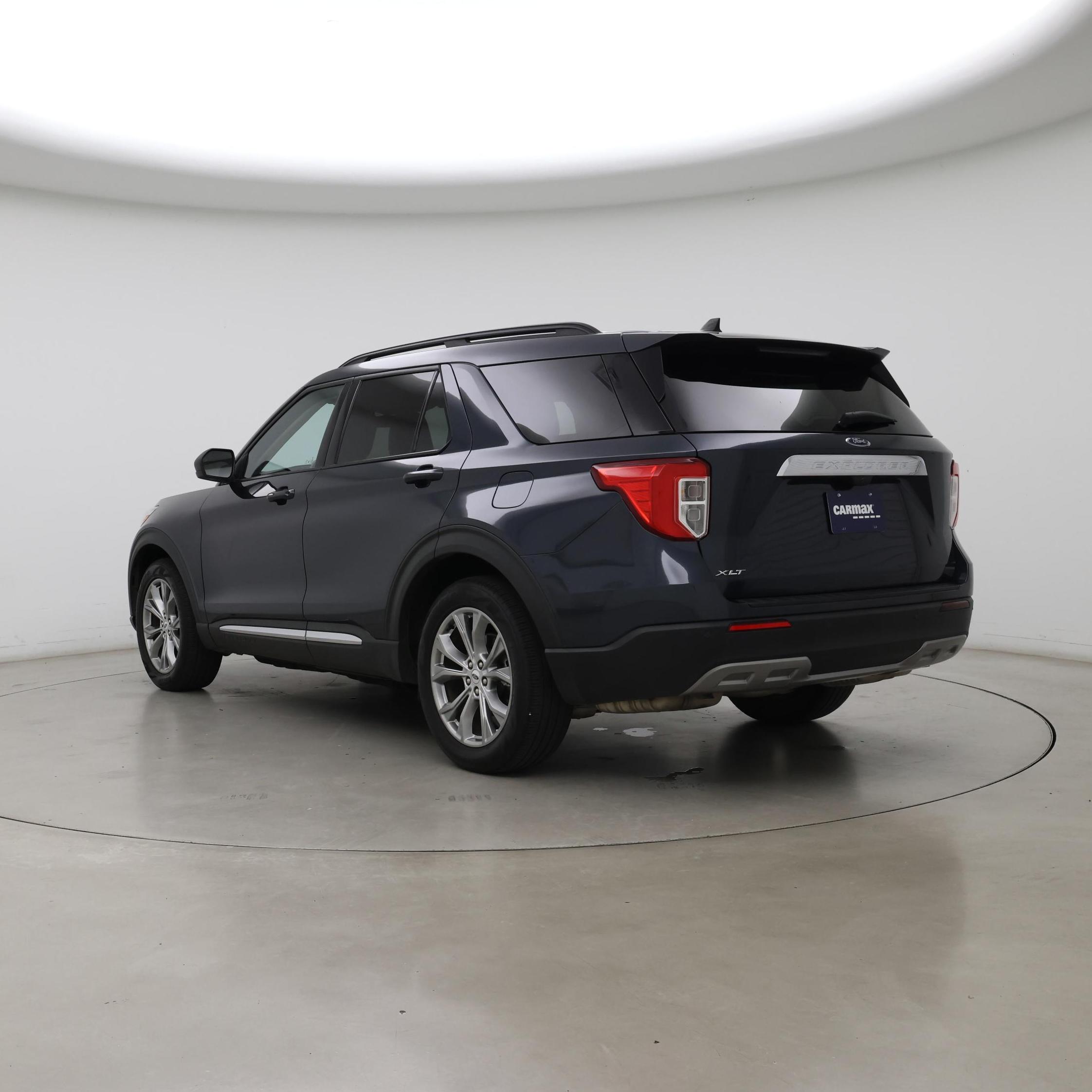 Thumbnail: 2022 Ford Explorer - 2