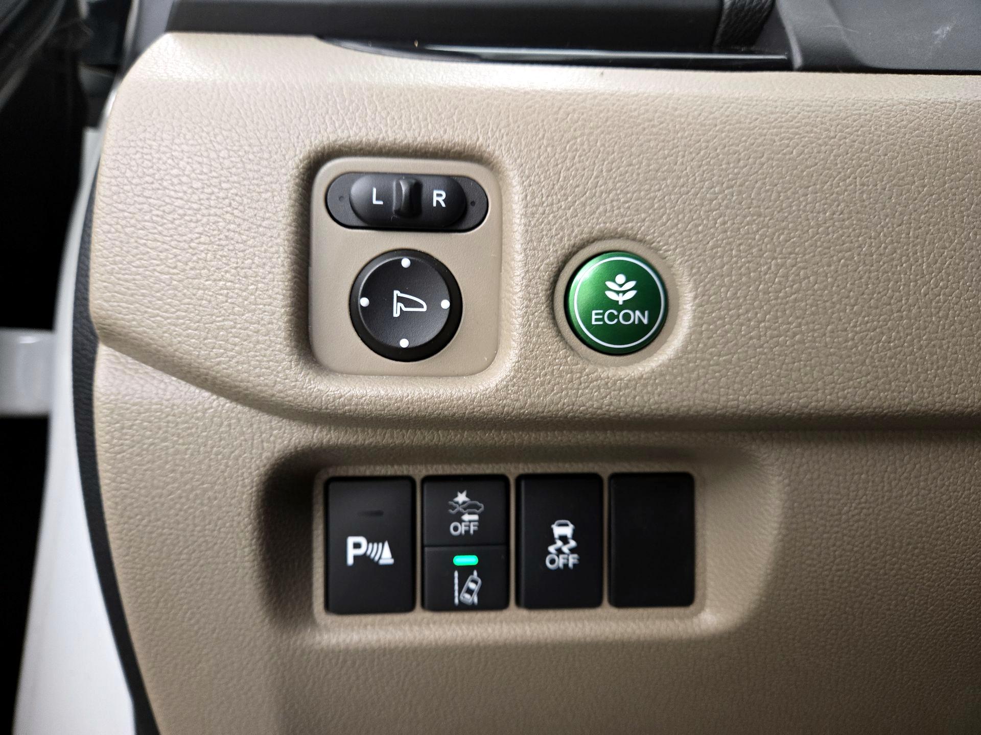 Thumbnail: 2021 Honda Pilot - 13