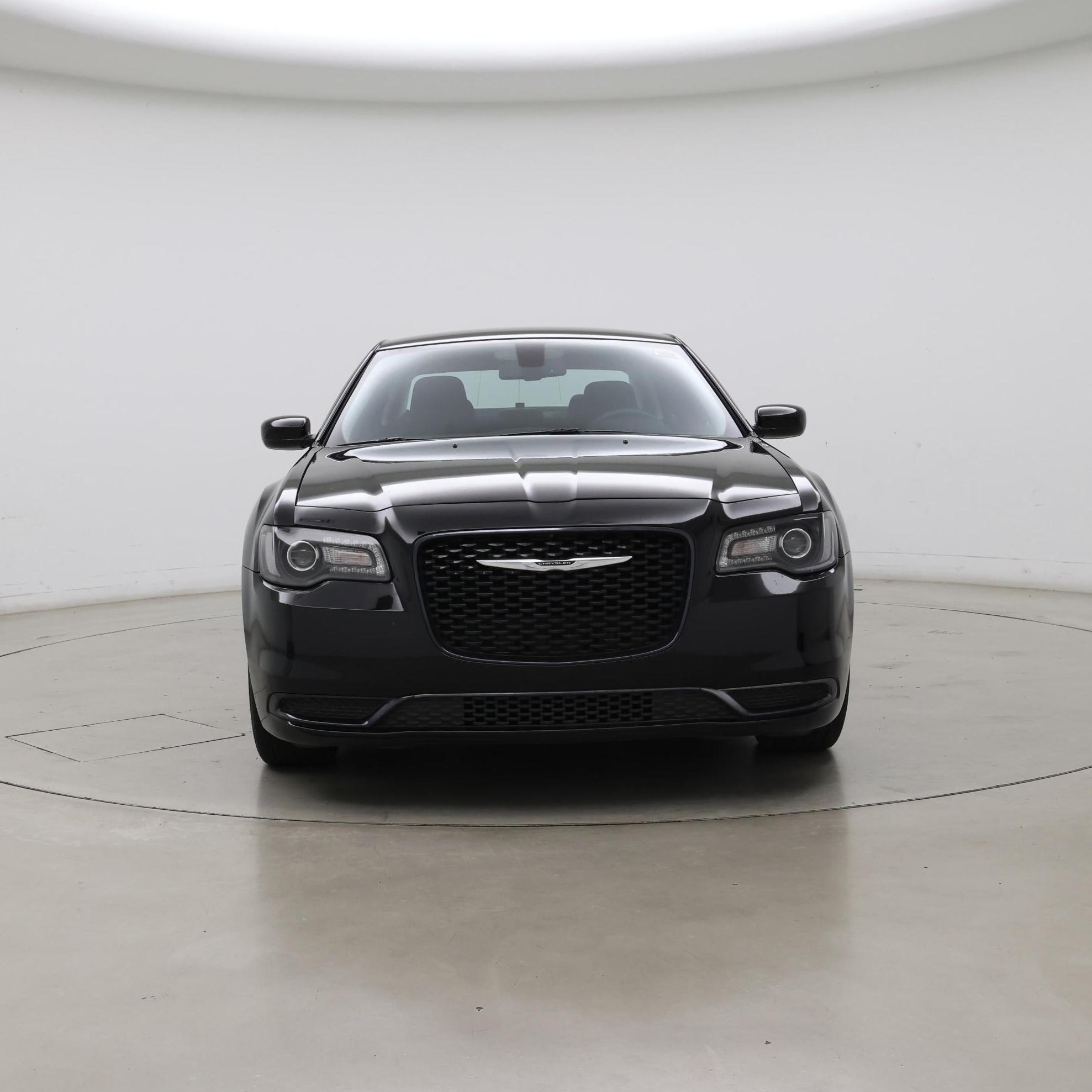 Thumbnail: 2018 Chrysler 300 - 5