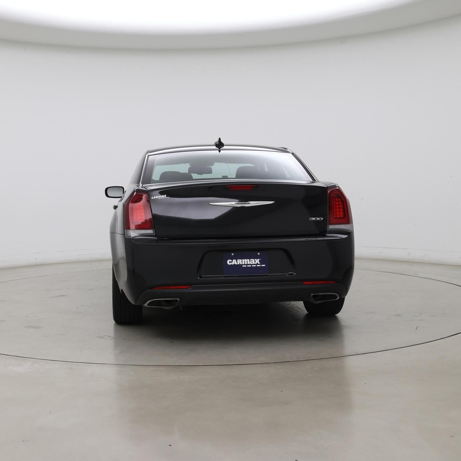 Thumbnail: 2018 Chrysler 300 - 6