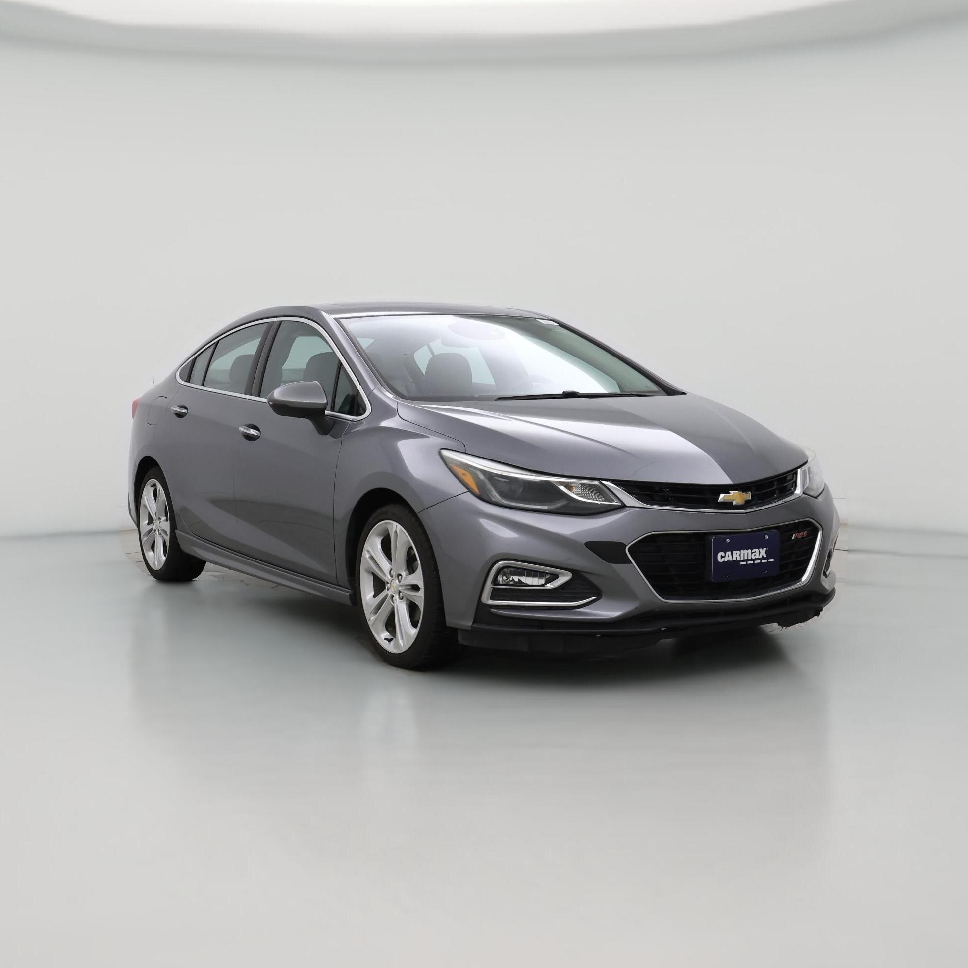 Thumbnail: 2018 Chevrolet Cruze - 1