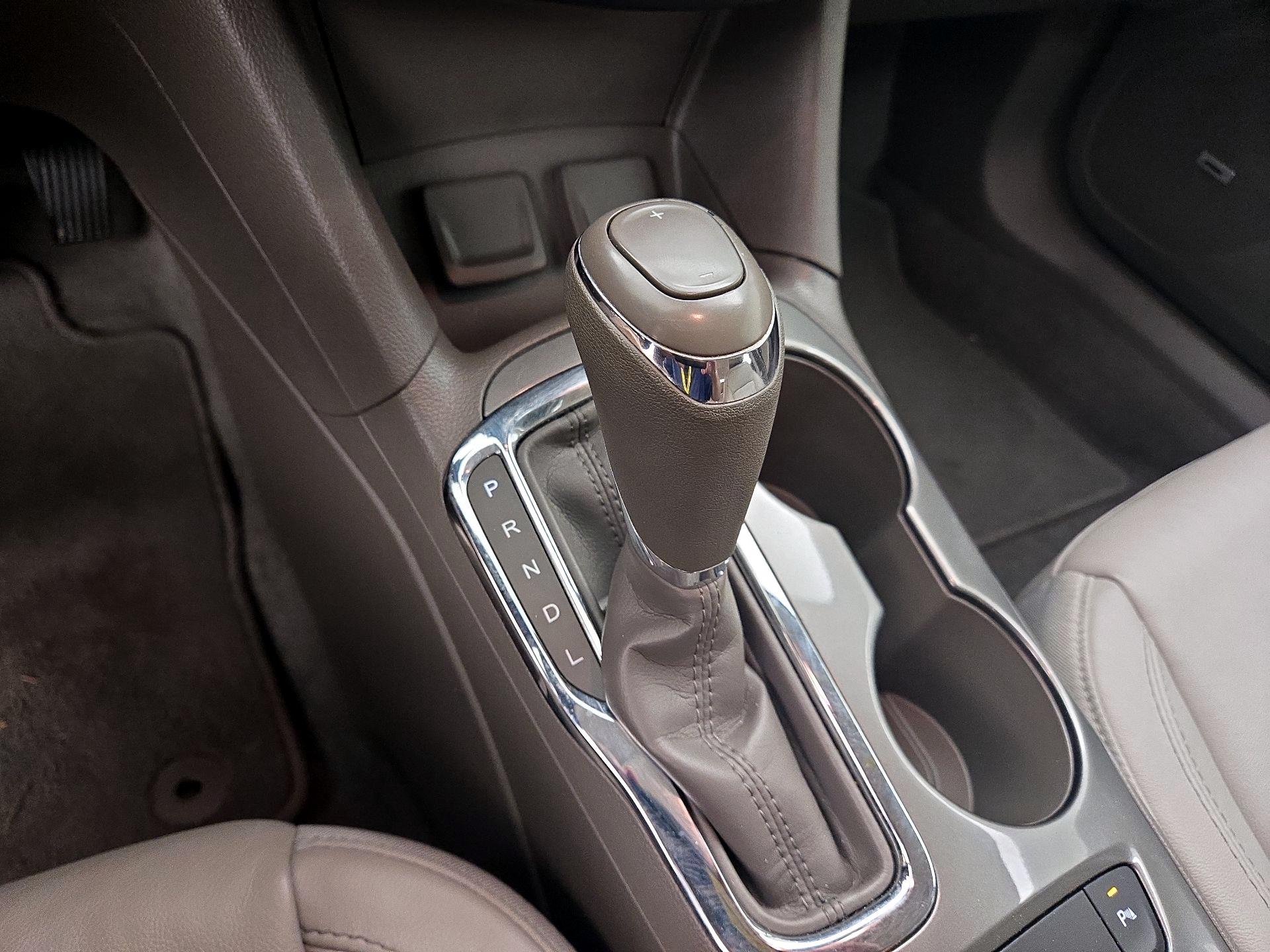 Thumbnail: 2018 Chevrolet Cruze - 17