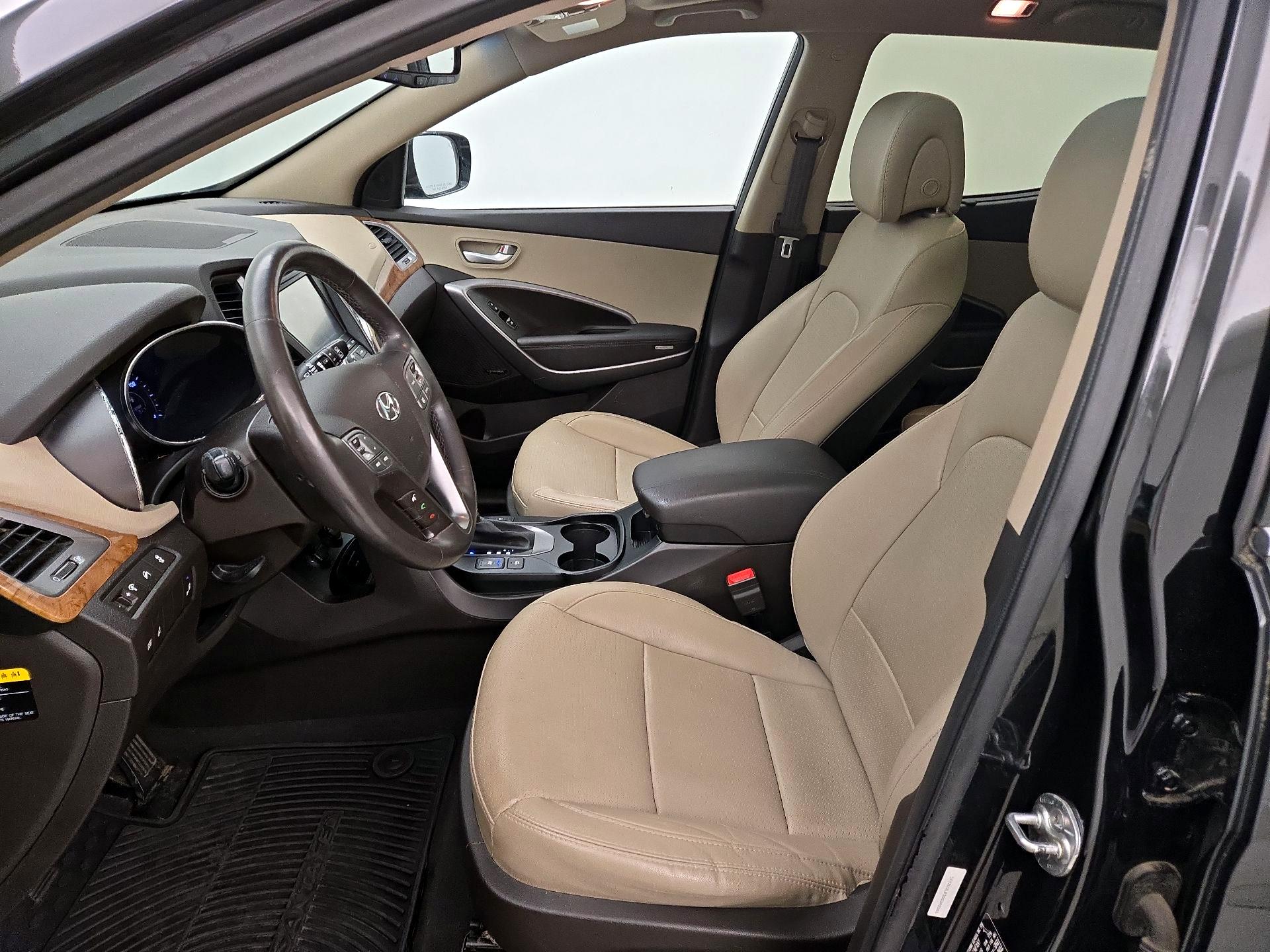 Thumbnail: 2016 Hyundai Santa Fe - 11