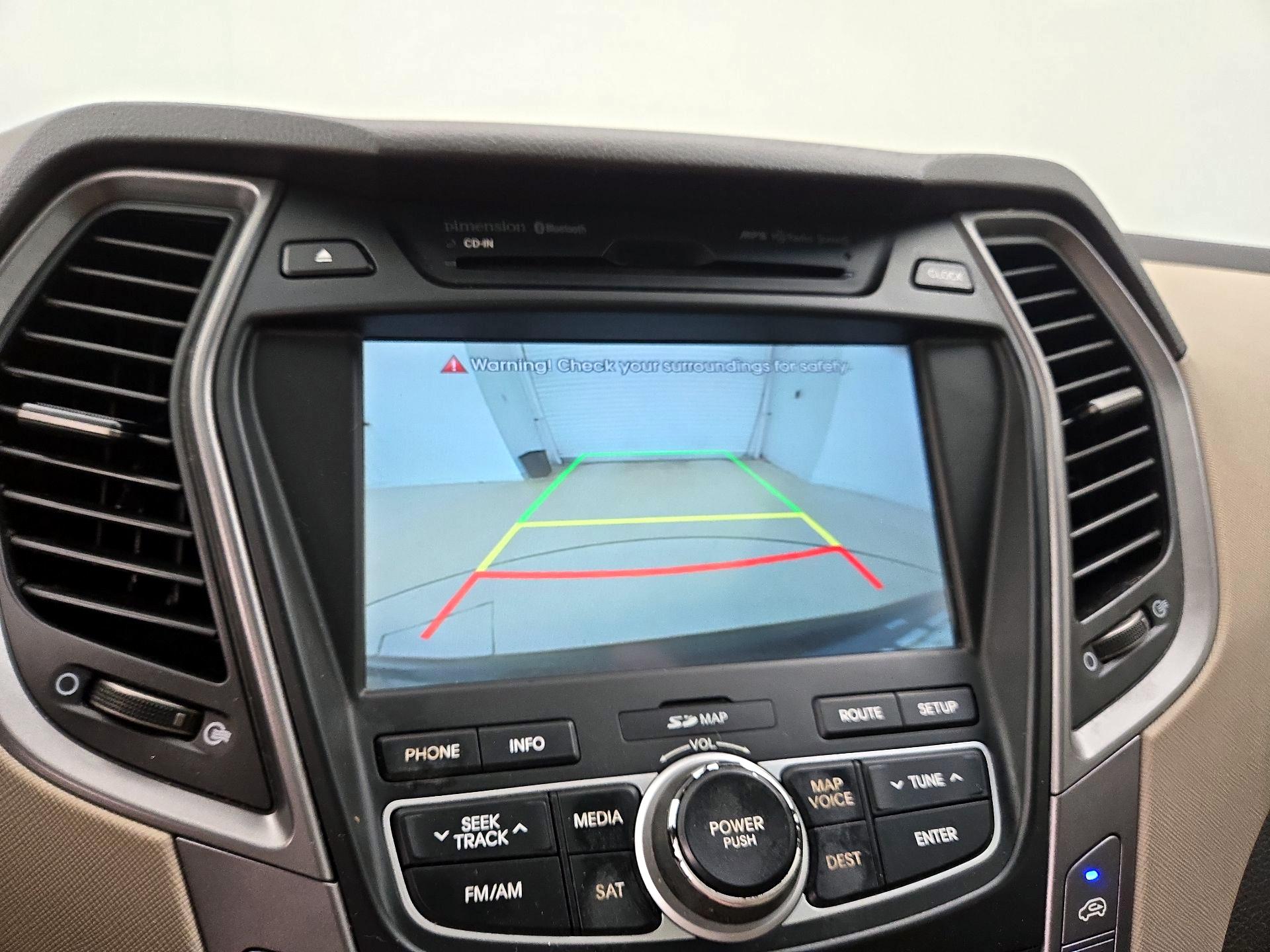 Thumbnail: 2016 Hyundai Santa Fe - 15