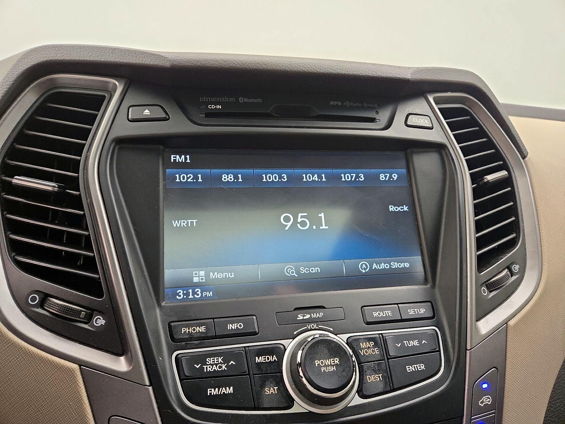 Thumbnail: 2016 Hyundai Santa Fe - 16