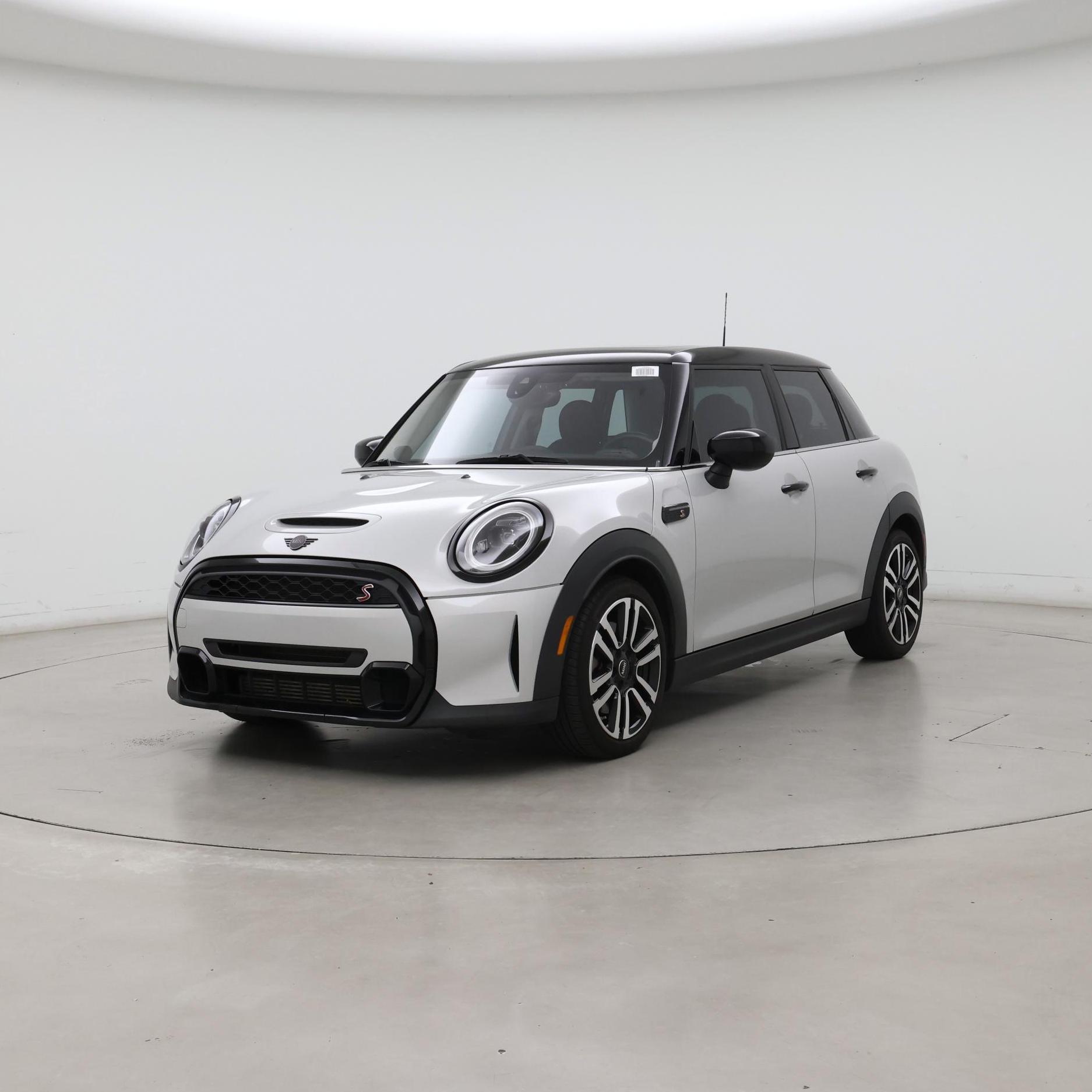 Thumbnail: 2022 MINI Cooper Hardtop - 4