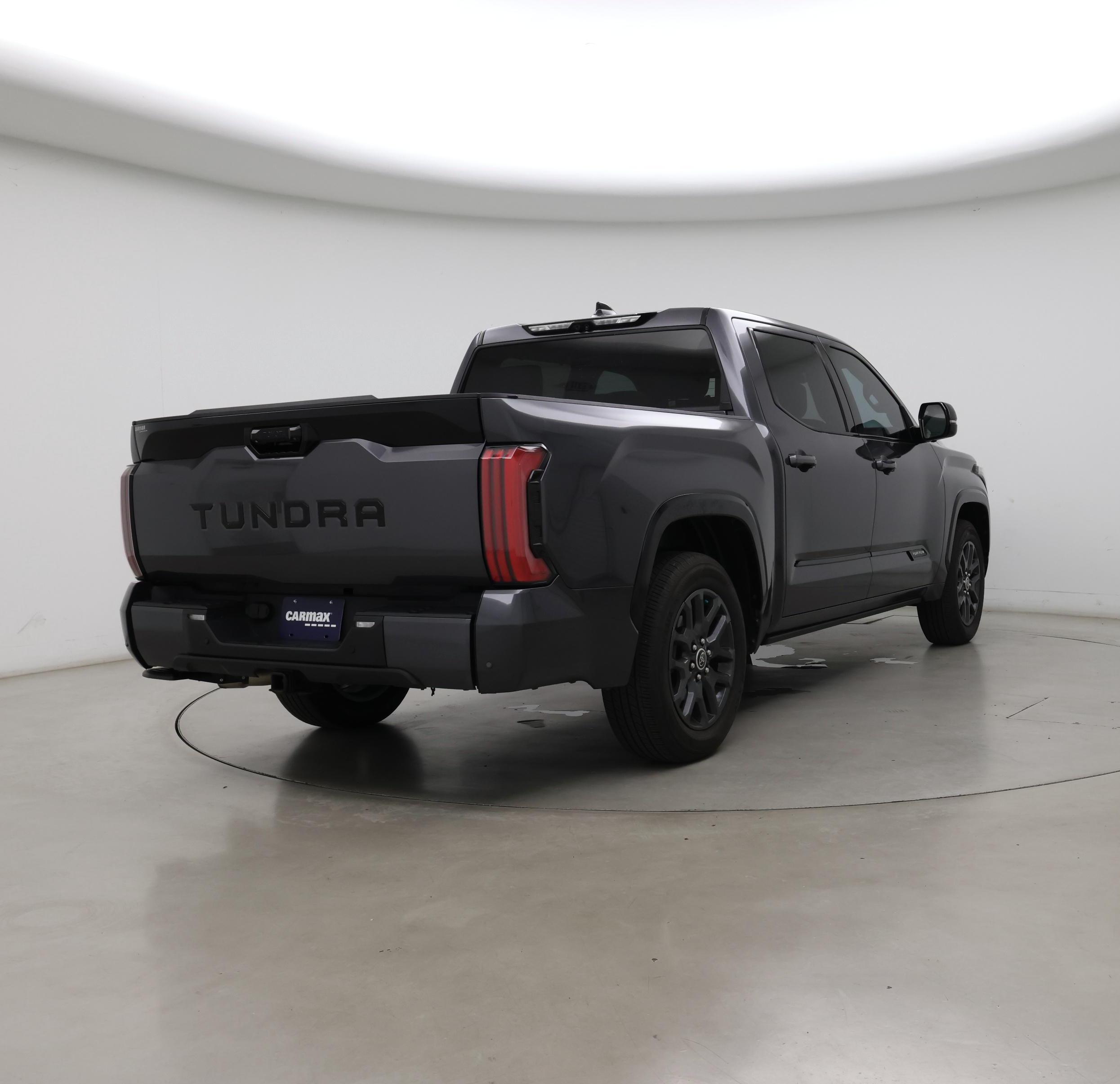 Thumbnail: 2022 Toyota Tundra - 8