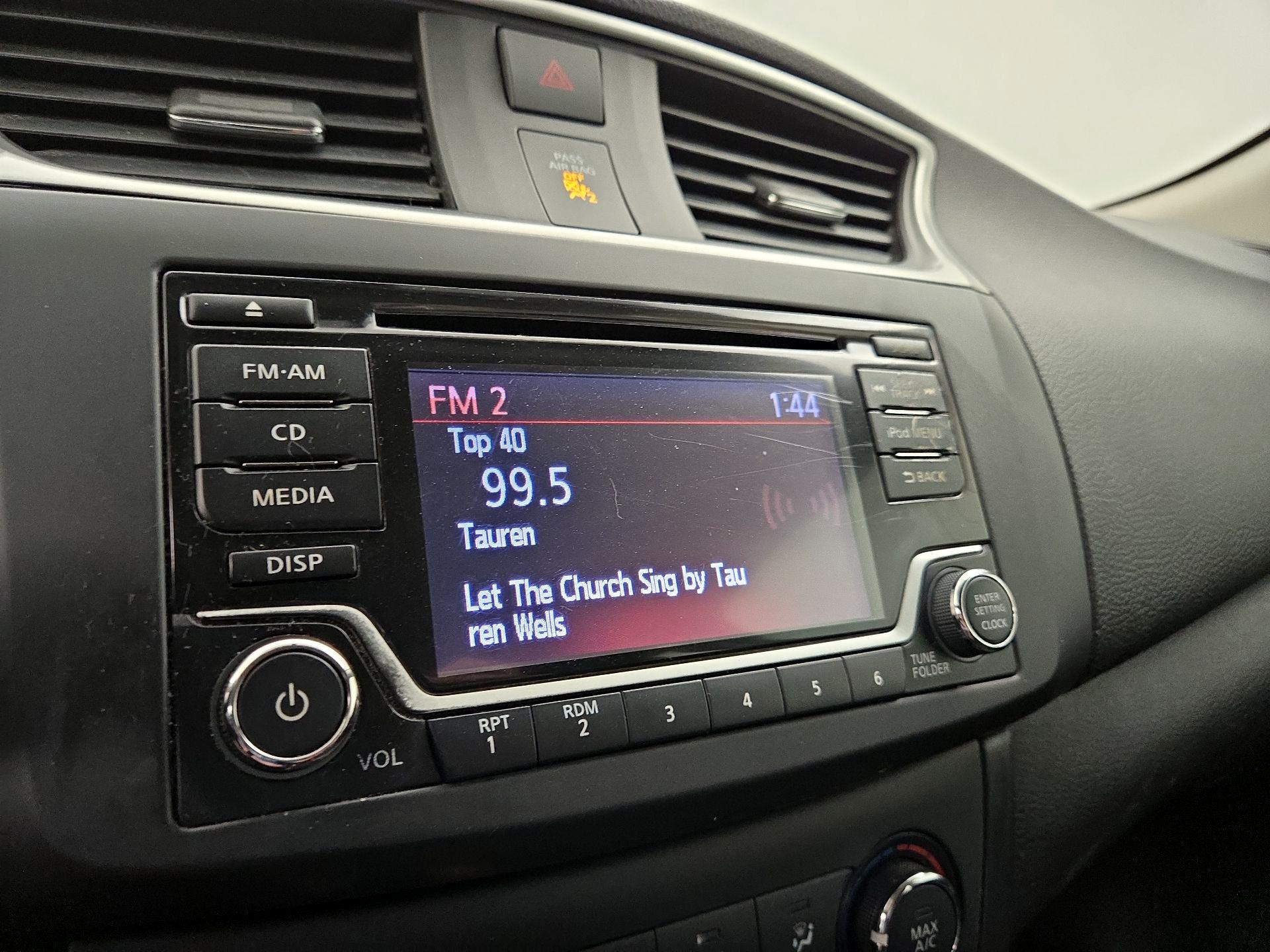 Thumbnail: 2018 Nissan Sentra - 15