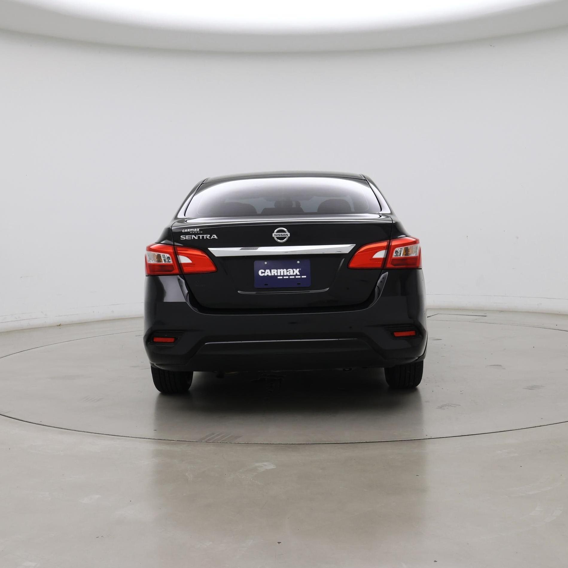 Thumbnail: 2018 Nissan Sentra - 6