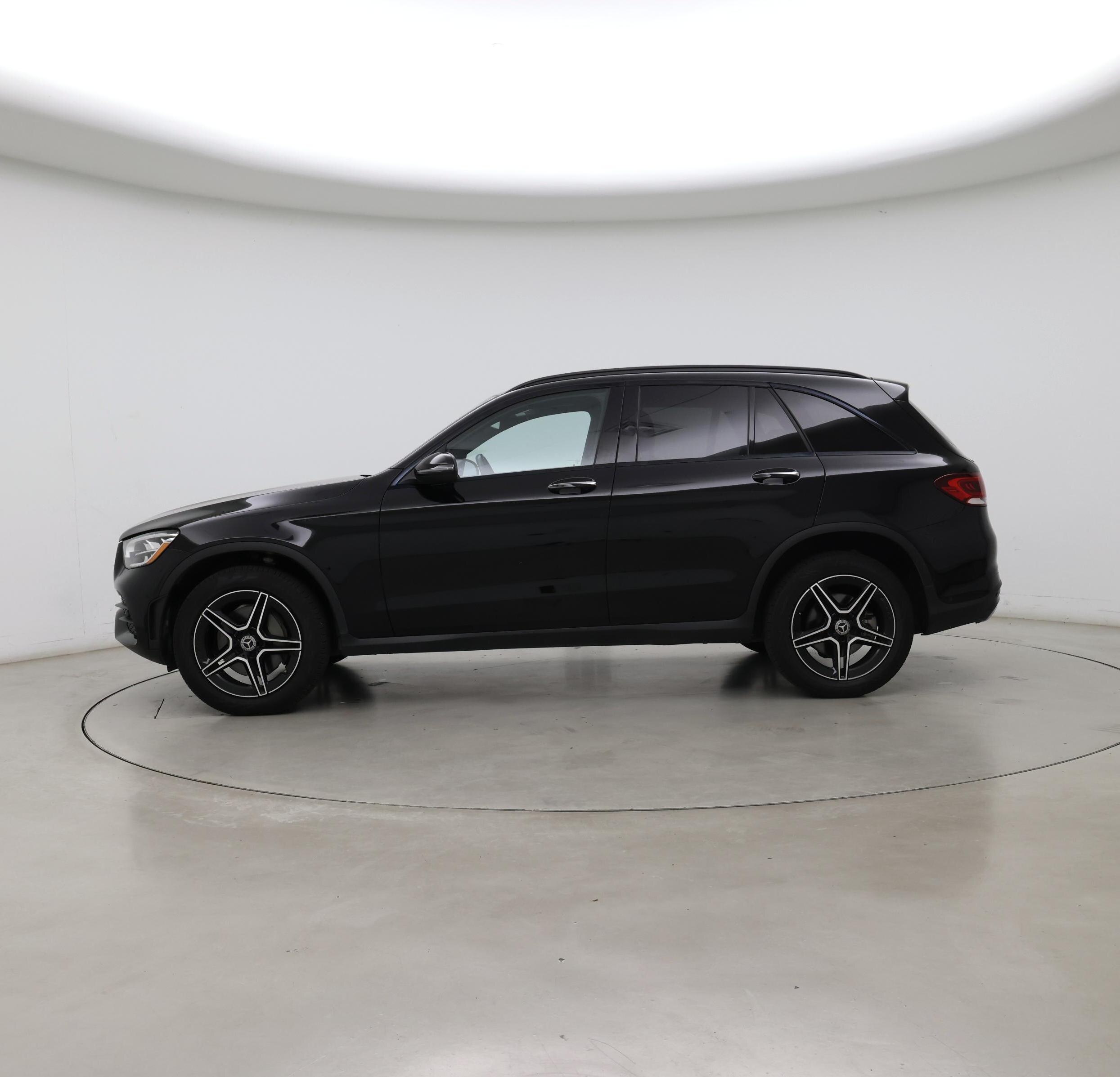 Thumbnail: 2021 Mercedes-Benz GLC - 3
