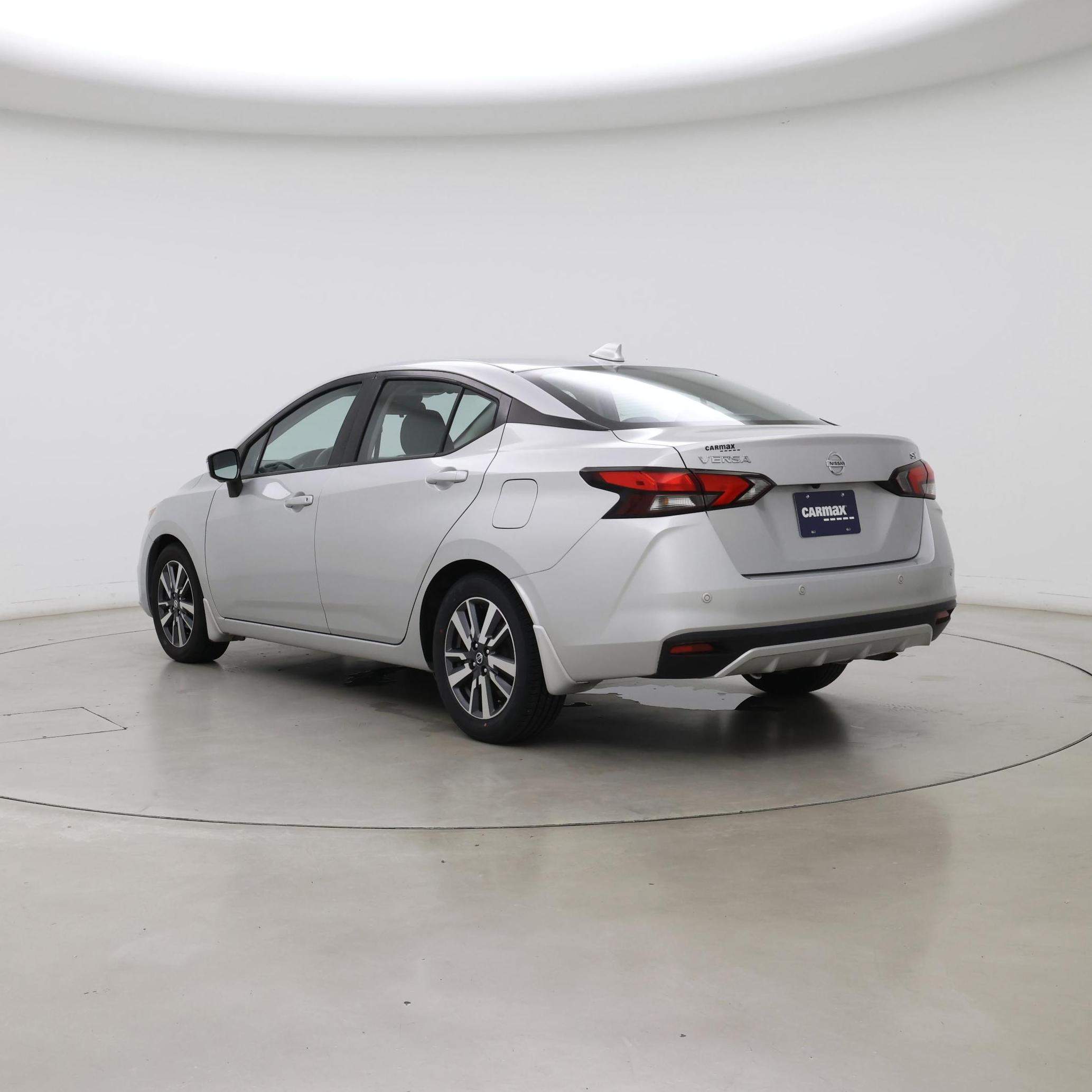 Thumbnail: 2020 Nissan Versa - 2