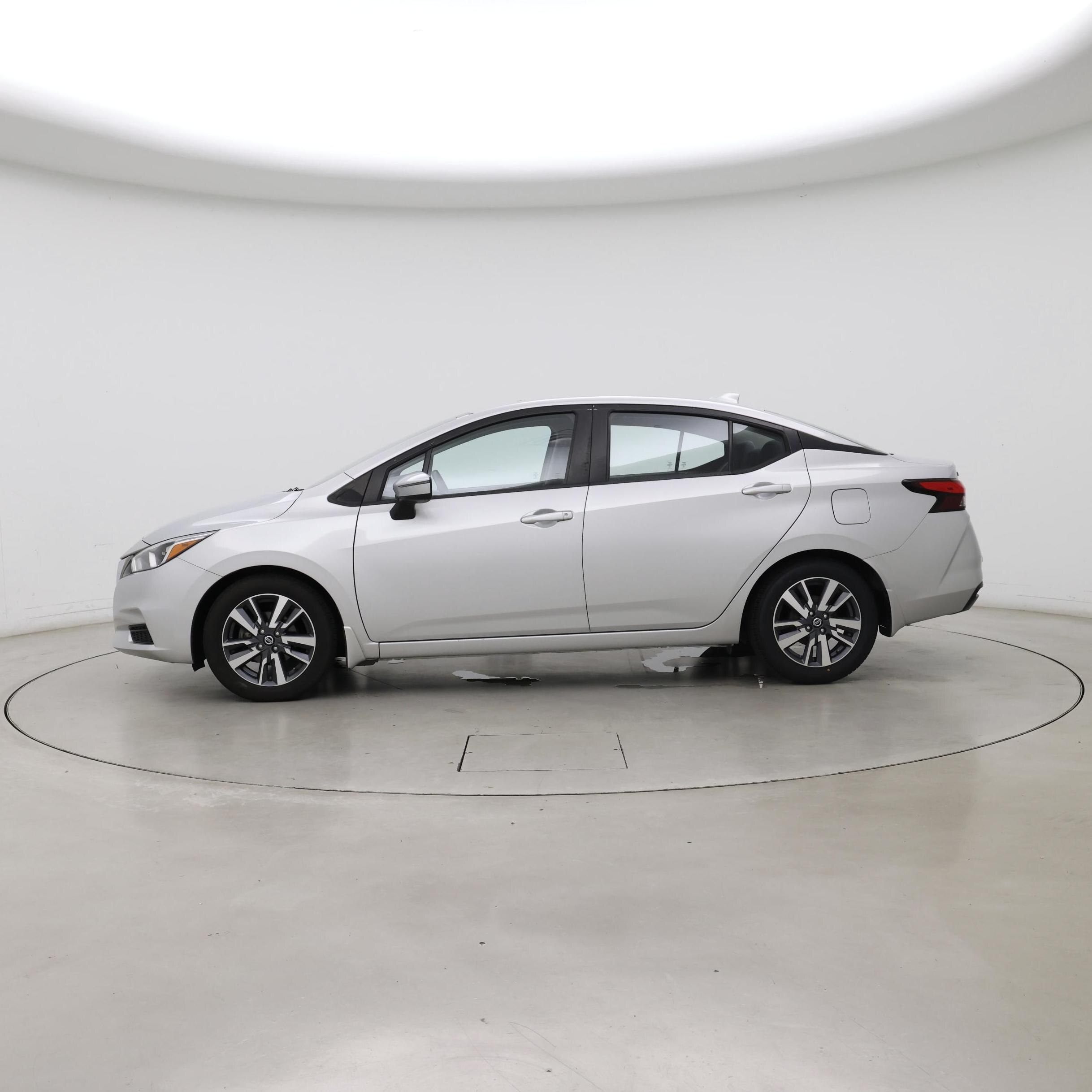 Thumbnail: 2020 Nissan Versa - 3