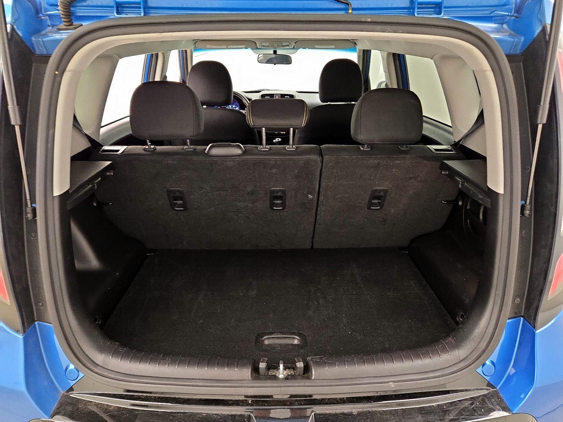 Thumbnail: 2016 Kia Soul - 20