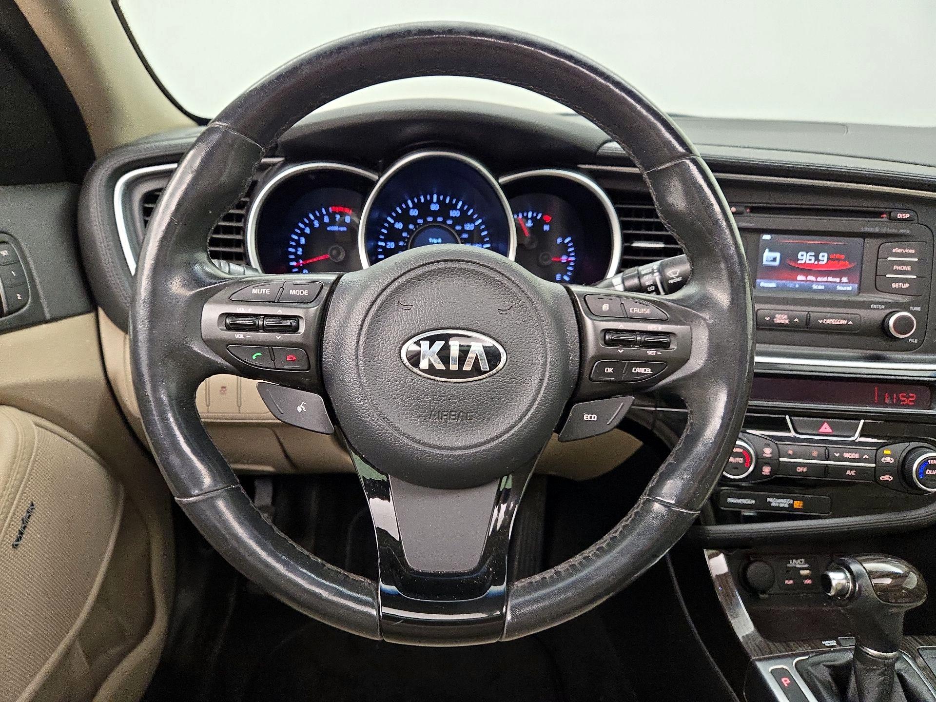 Thumbnail: 2015 Kia Optima - 10